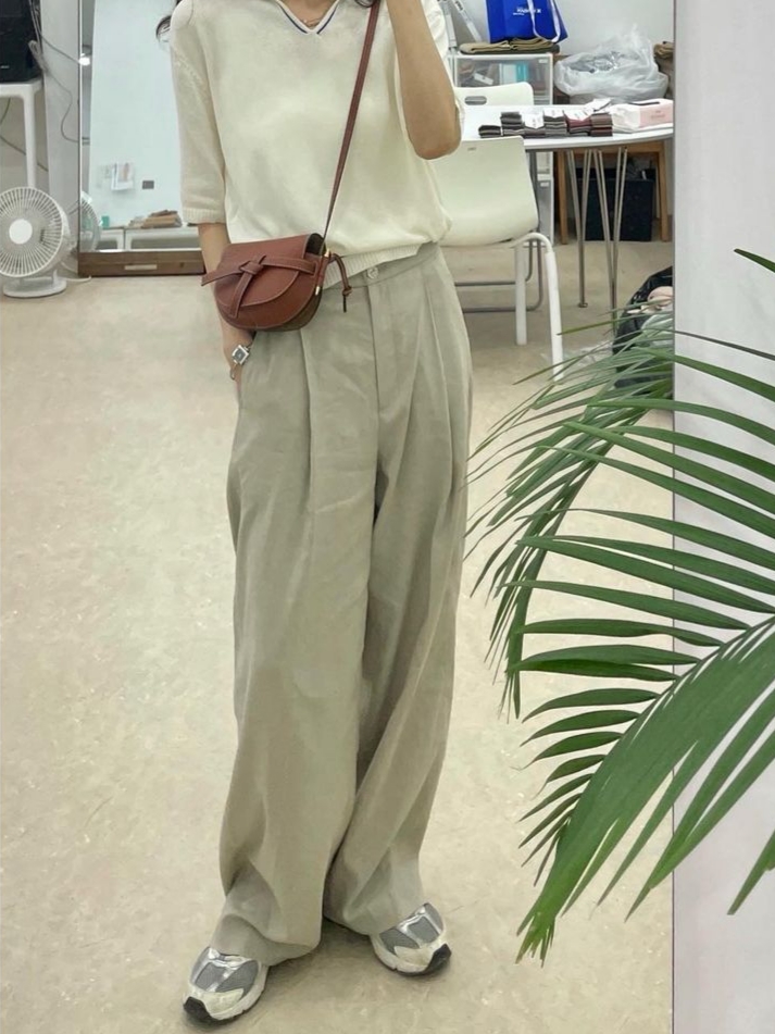Loewe Mini Gate Dual Bag in Pebble Grain Calfskin Tan, Loewe Mini Gate Dual Bag in Soft Calfskin Clay Green Dusty Beige 착용 스타일