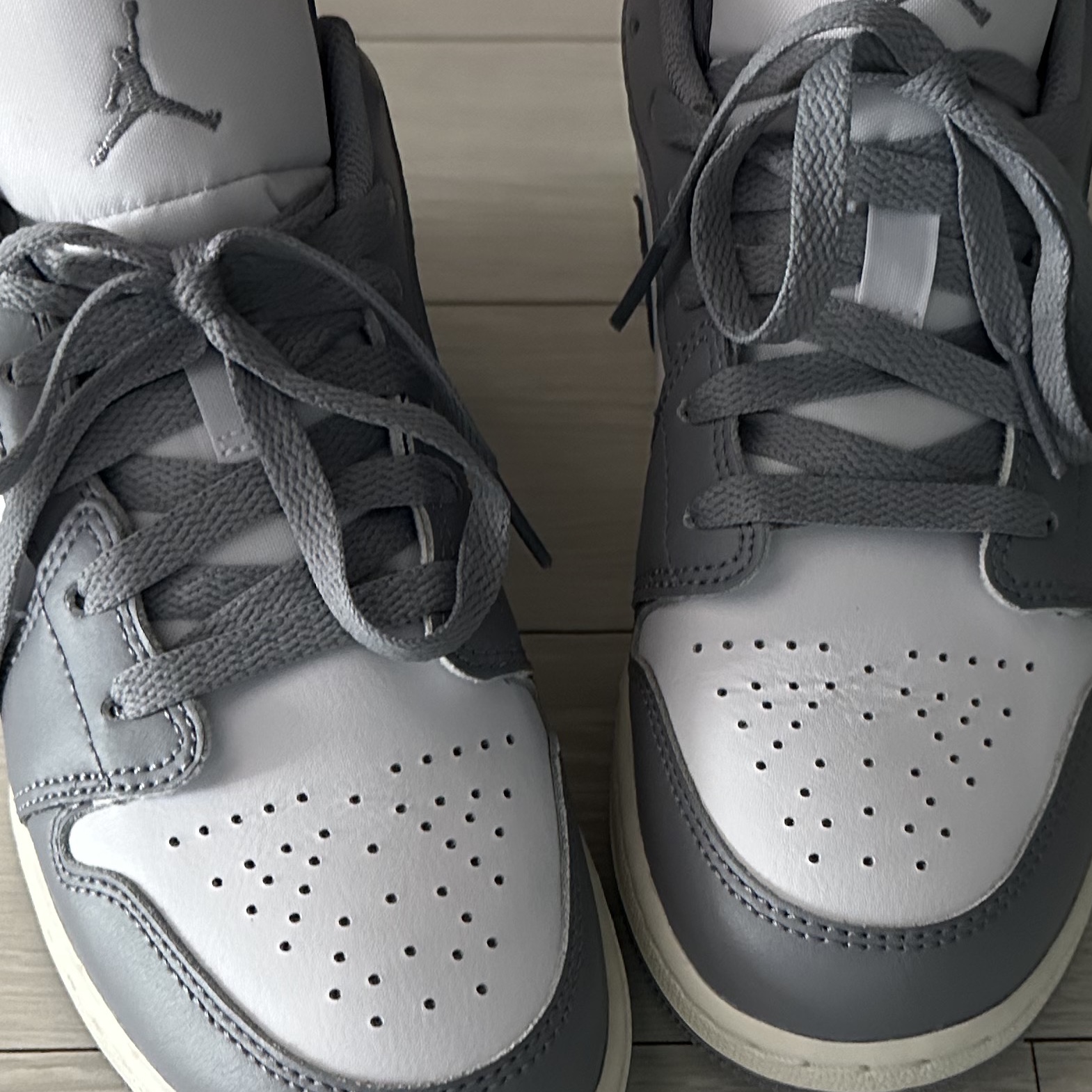 (GS) Jordan 1 Low Stealth and White 착용 스타일
