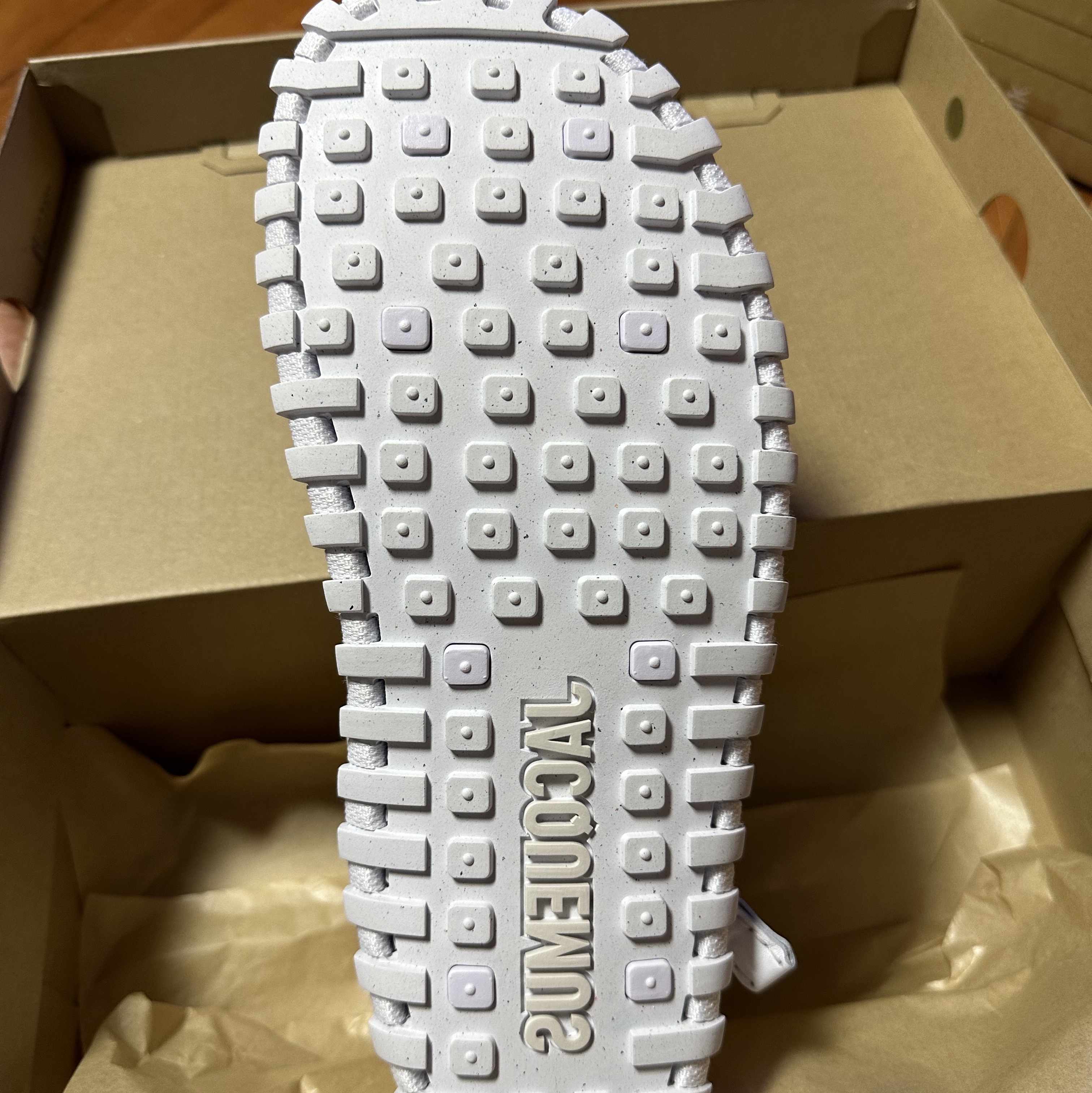 Nike x Jacquemus J Force 1 Low LX SP White 착용 스타일 - 4