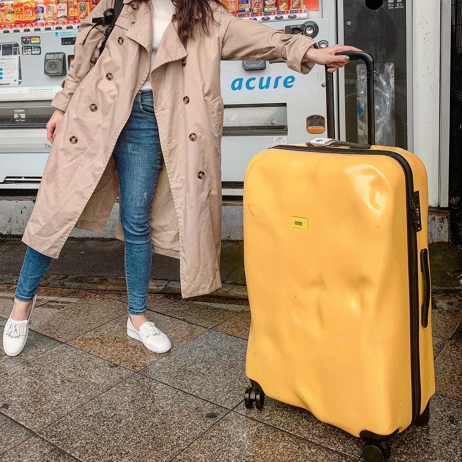 CRASH BAGGAGE Icon 26inch Yellow, CRASH BAGGAGE Icon 26inch Olive 착용 스타일