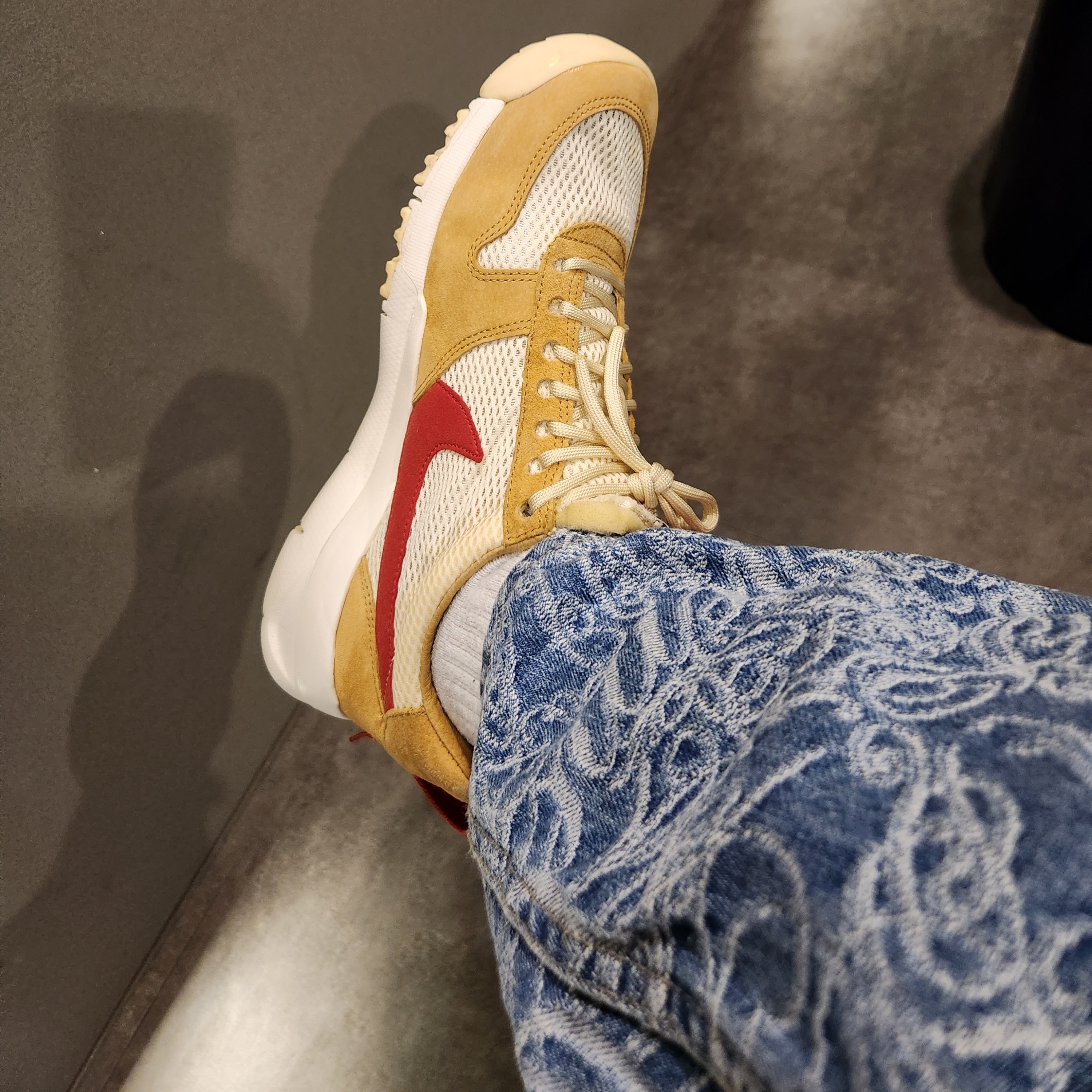 Nike x Tom Sachs Mars Yard Shoe 2.0 Space Camp 착용 스타일