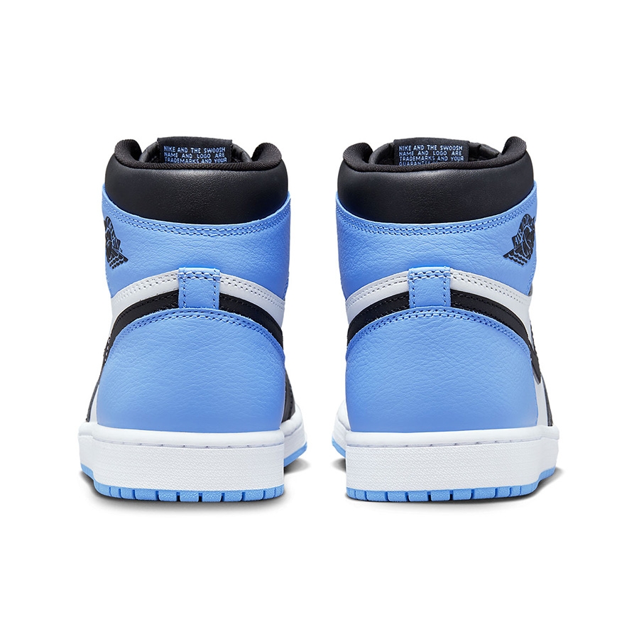 Jordan 1 Retro High OG University Blue 착용 스타일 - 5