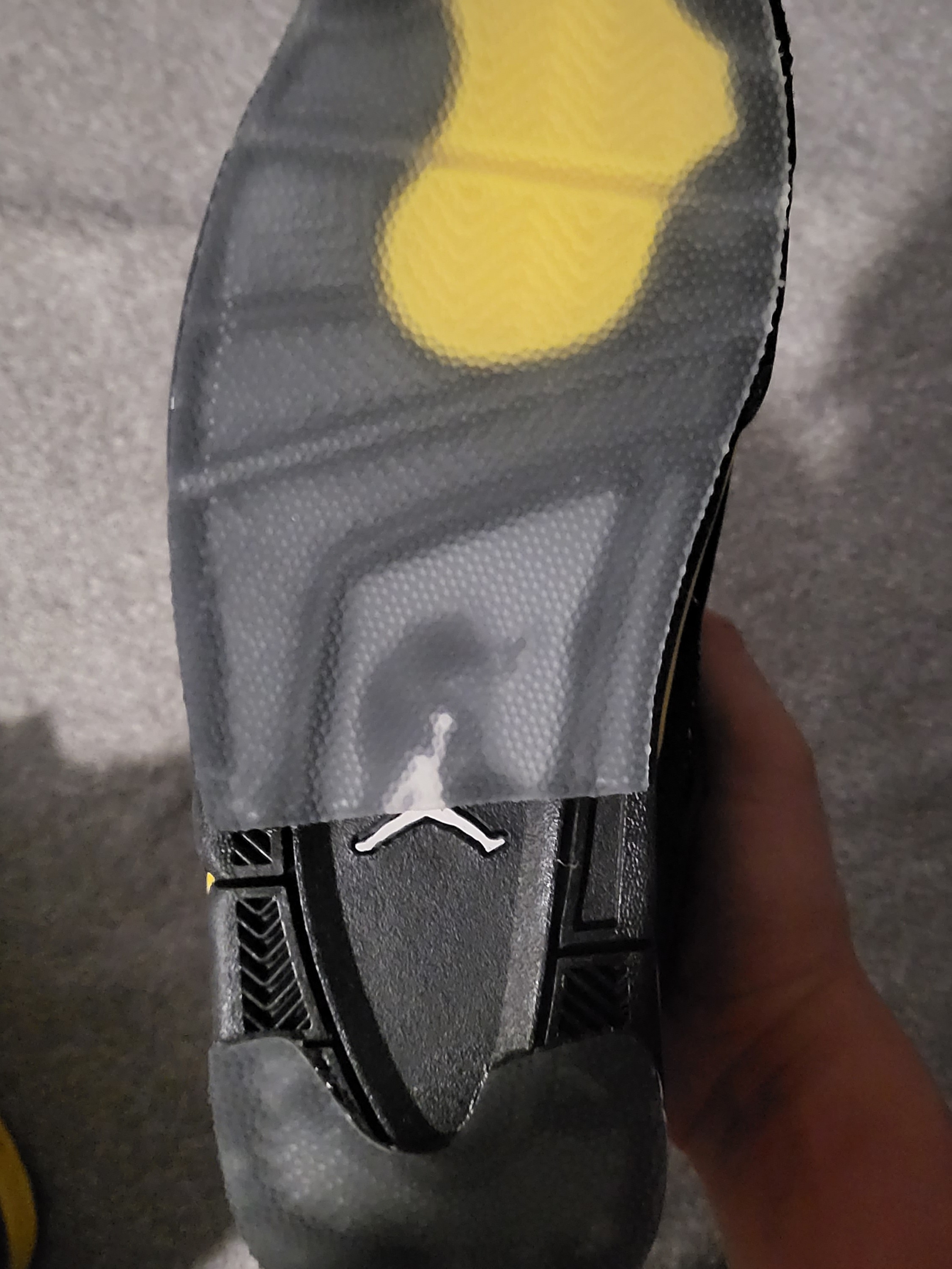 Jordan 4 Retro Thunder 2023 착용 스타일 - 3