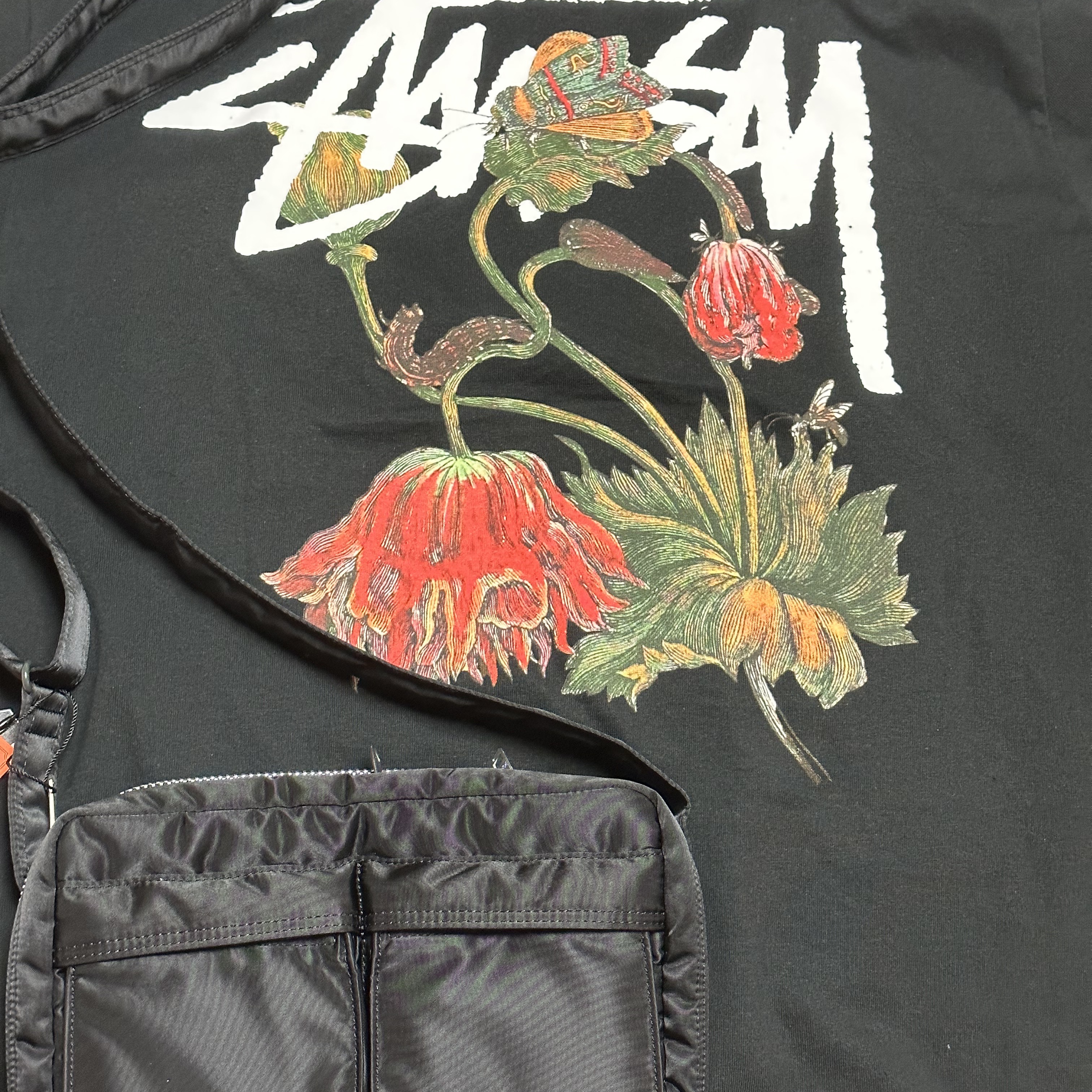 Stussy Withered Flower T-Shirt Black, Porter Tanker Shoulder Bag S Black 착용 스타일