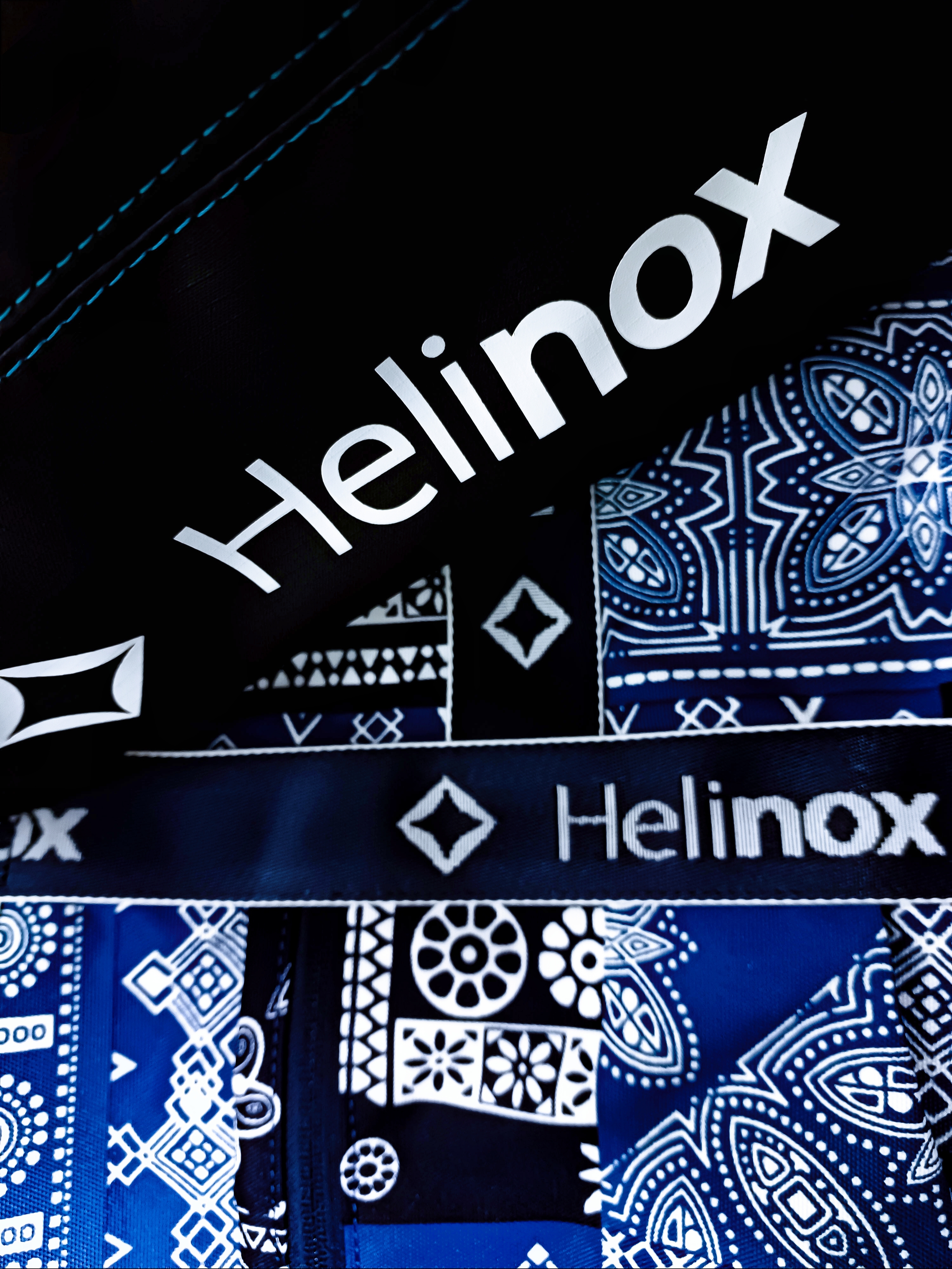 Helinox Classic Duffle Bag Small Black 착용 스타일