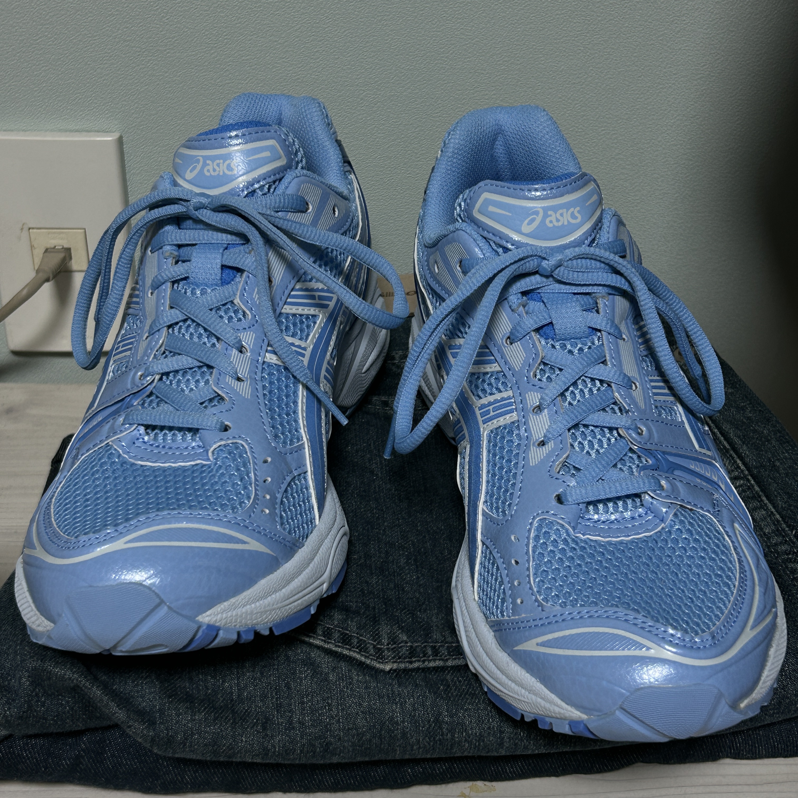 Asics x Ice Studios Gel-Kayano 14 Blue Bell 착용 스타일 - 3