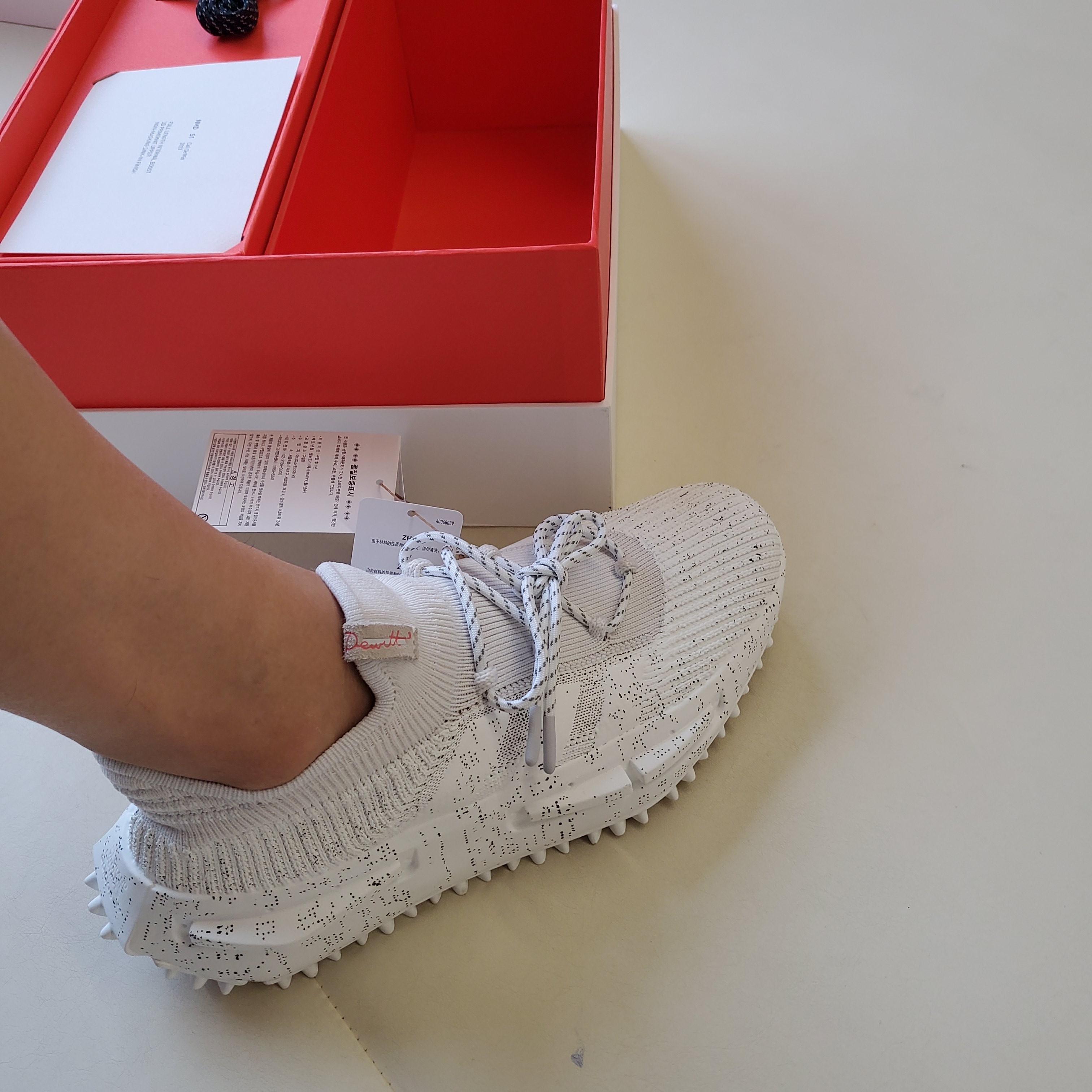 Adidas x Cali DeWitt NMD S1 Crystal White 착용 스타일 - 1