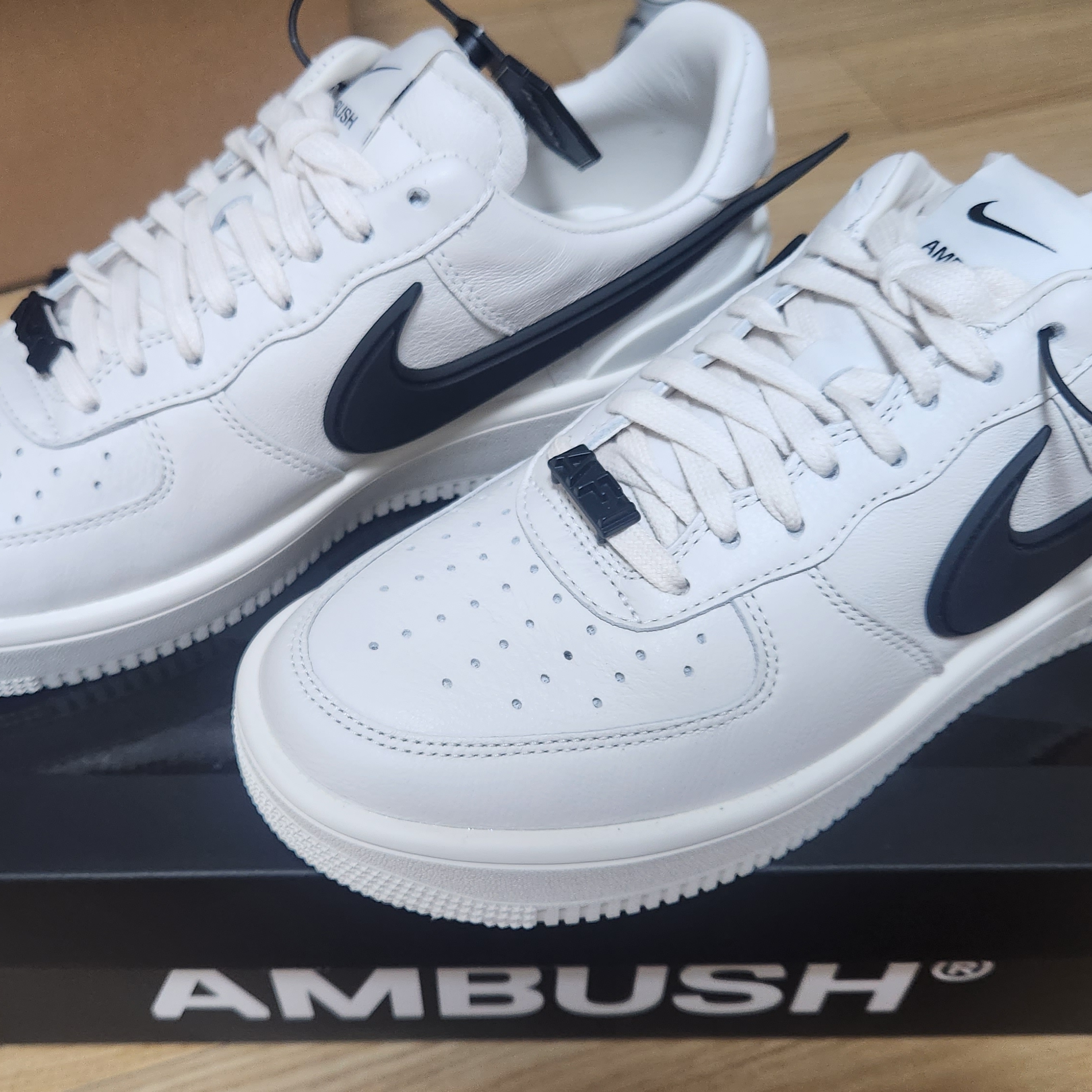 Nike x Ambush Air Force 1 Low SP Phantom 착용 스타일 - 3