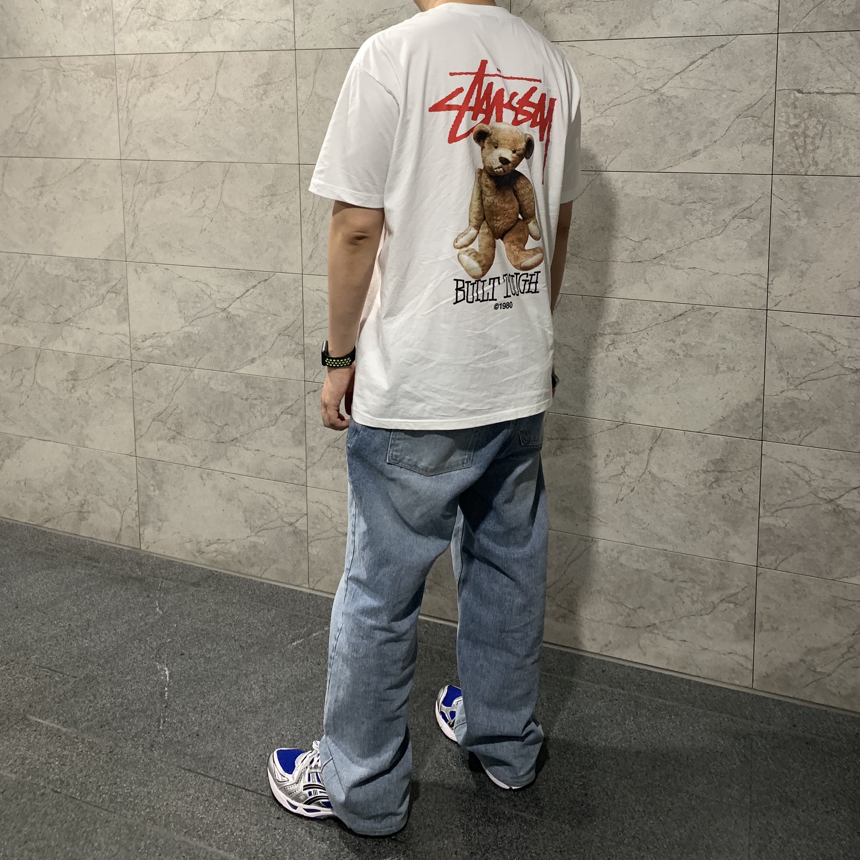 Stussy Built Tough T-Shirt White, Asics Gel-Kayano 14 Monaco Blue Black 착용 스타일 - 1