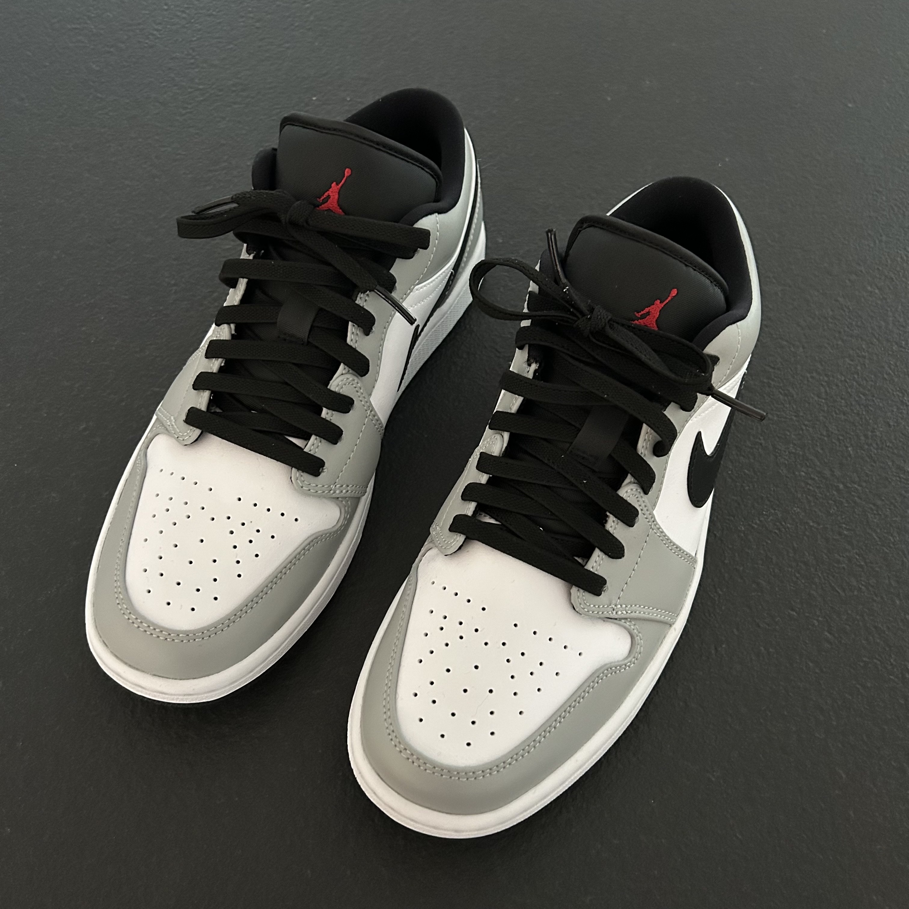 Jordan 1 Low Light Smoke Grey 착용 스타일