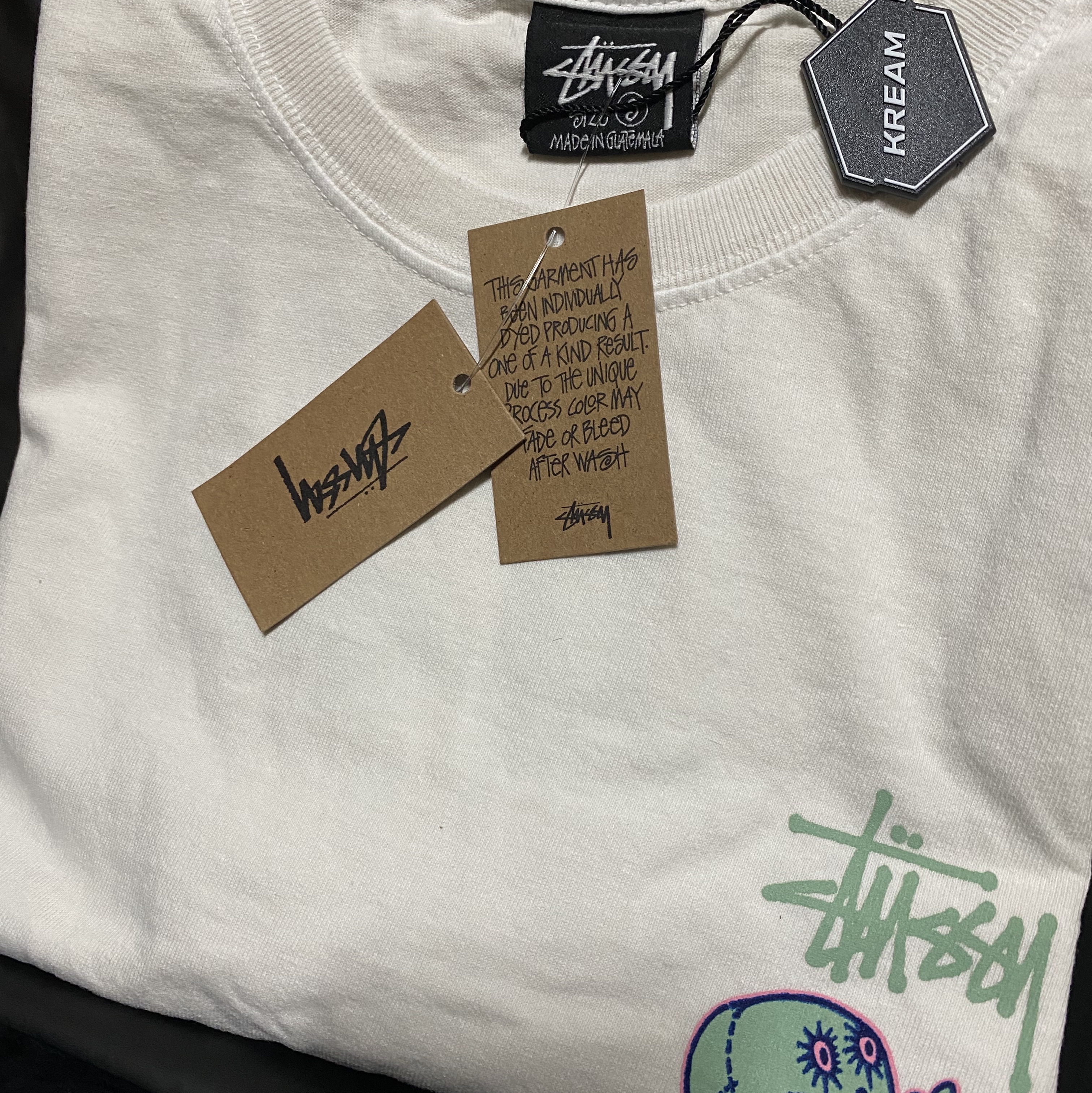 Stussy Dollie Pigment Dyed T-Shirt Natural 착용 스타일 - 2