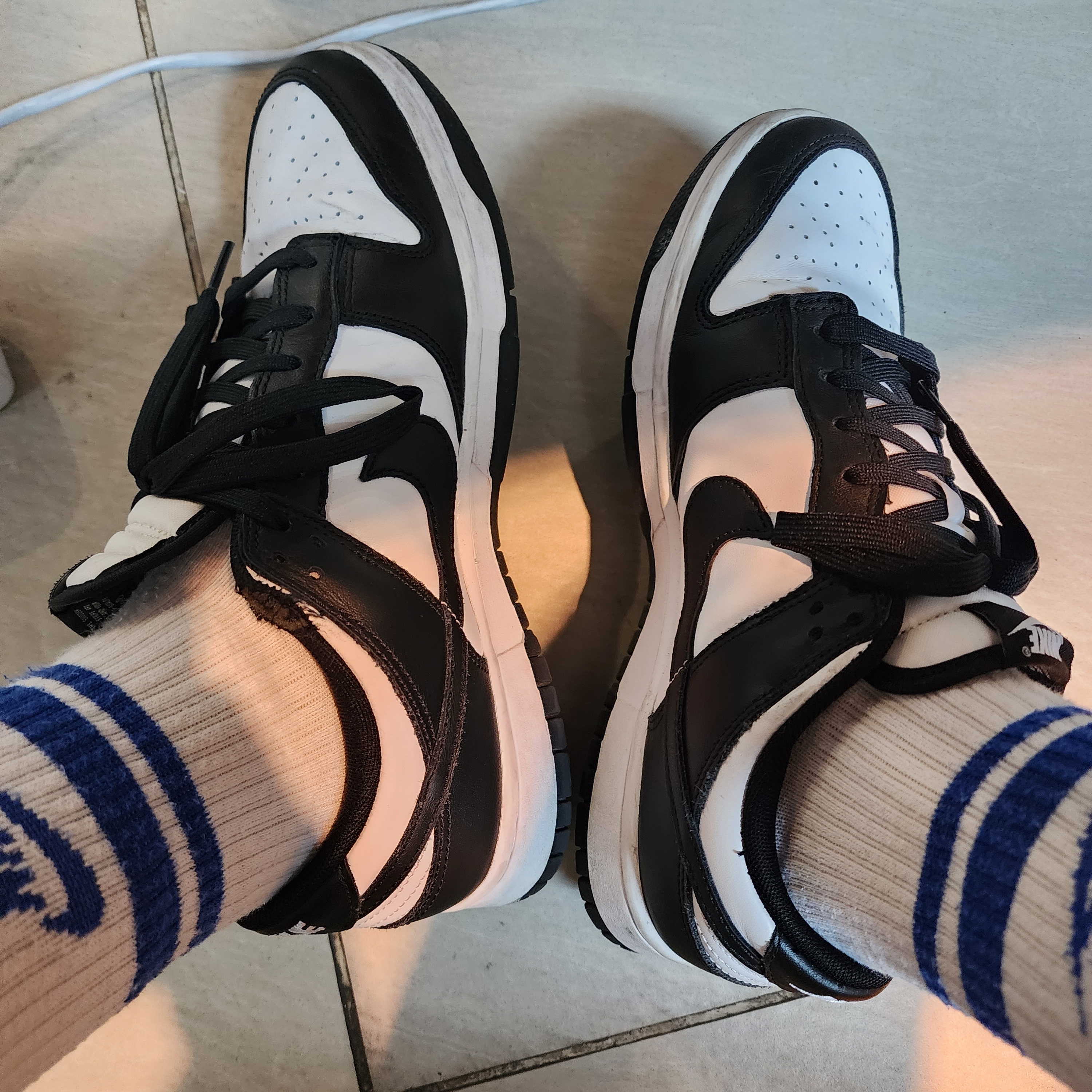 Nike Dunk Low Retro Black 착용 스타일