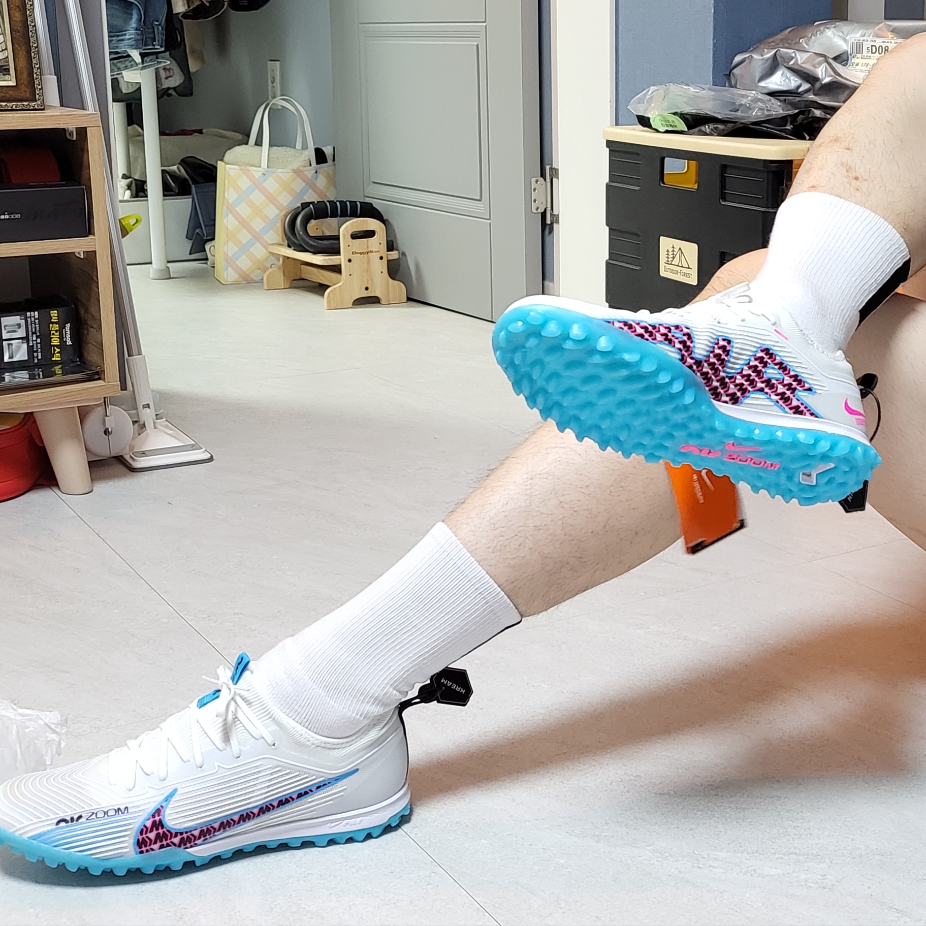 Nike Zoom Mercurial Vapor 15 Pro TF White Baltic Blue 착용 스타일 - 4