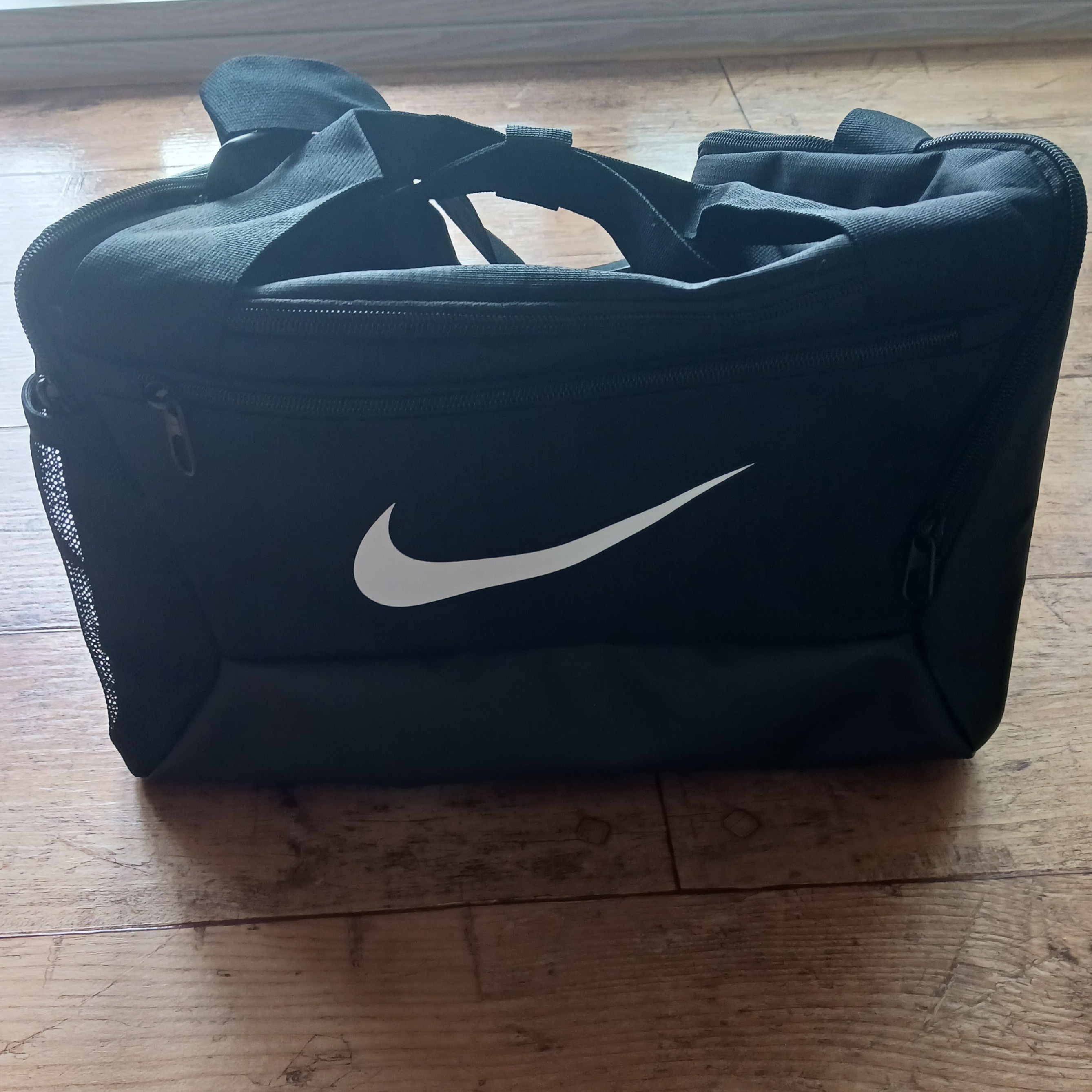 Nike Brasilia 9.5 Training Duffle Bag Extra Small 25L Black, Nike NRG ACG Bucket Black 착용 스타일 - 3