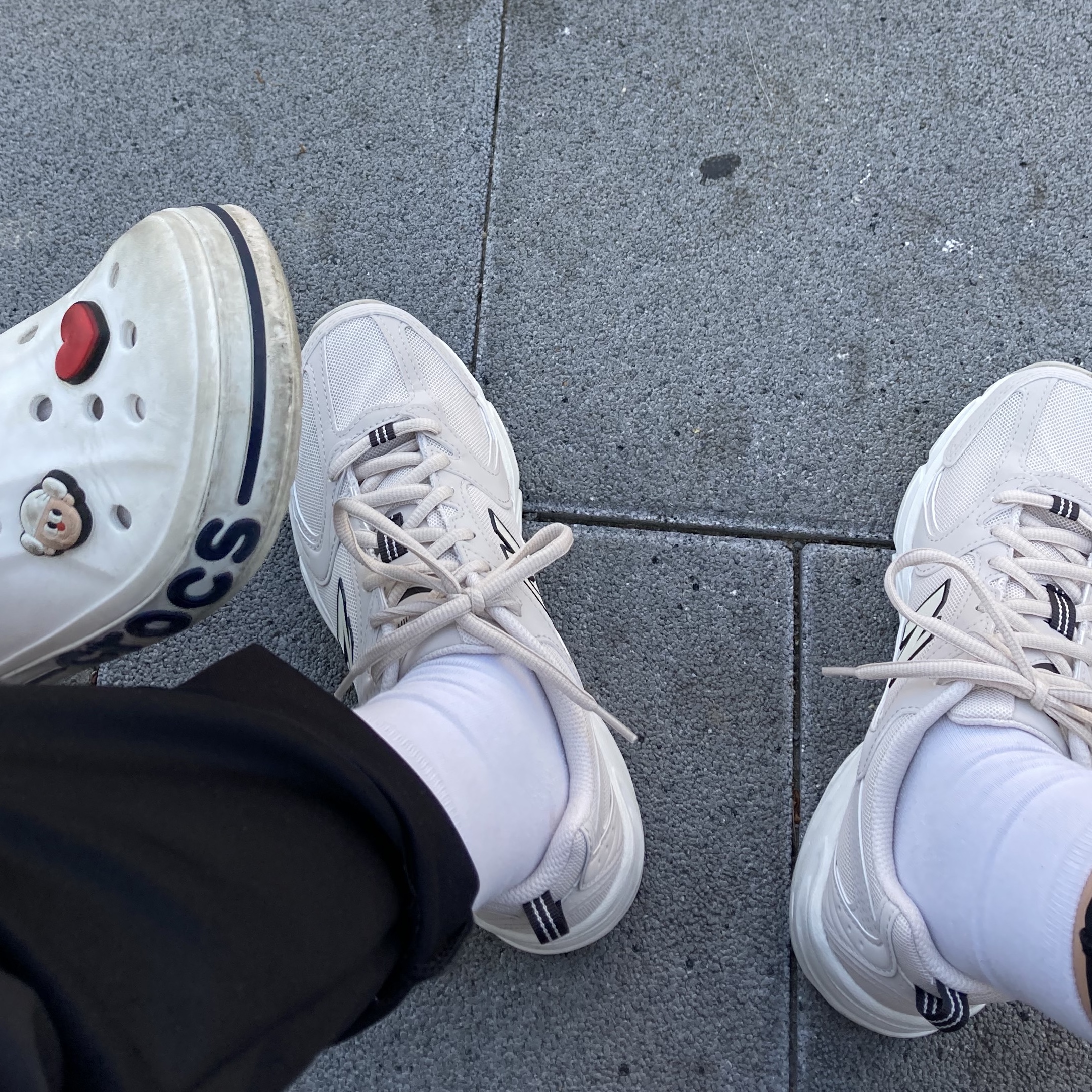 New Balance 530 Ivory 착용 스타일