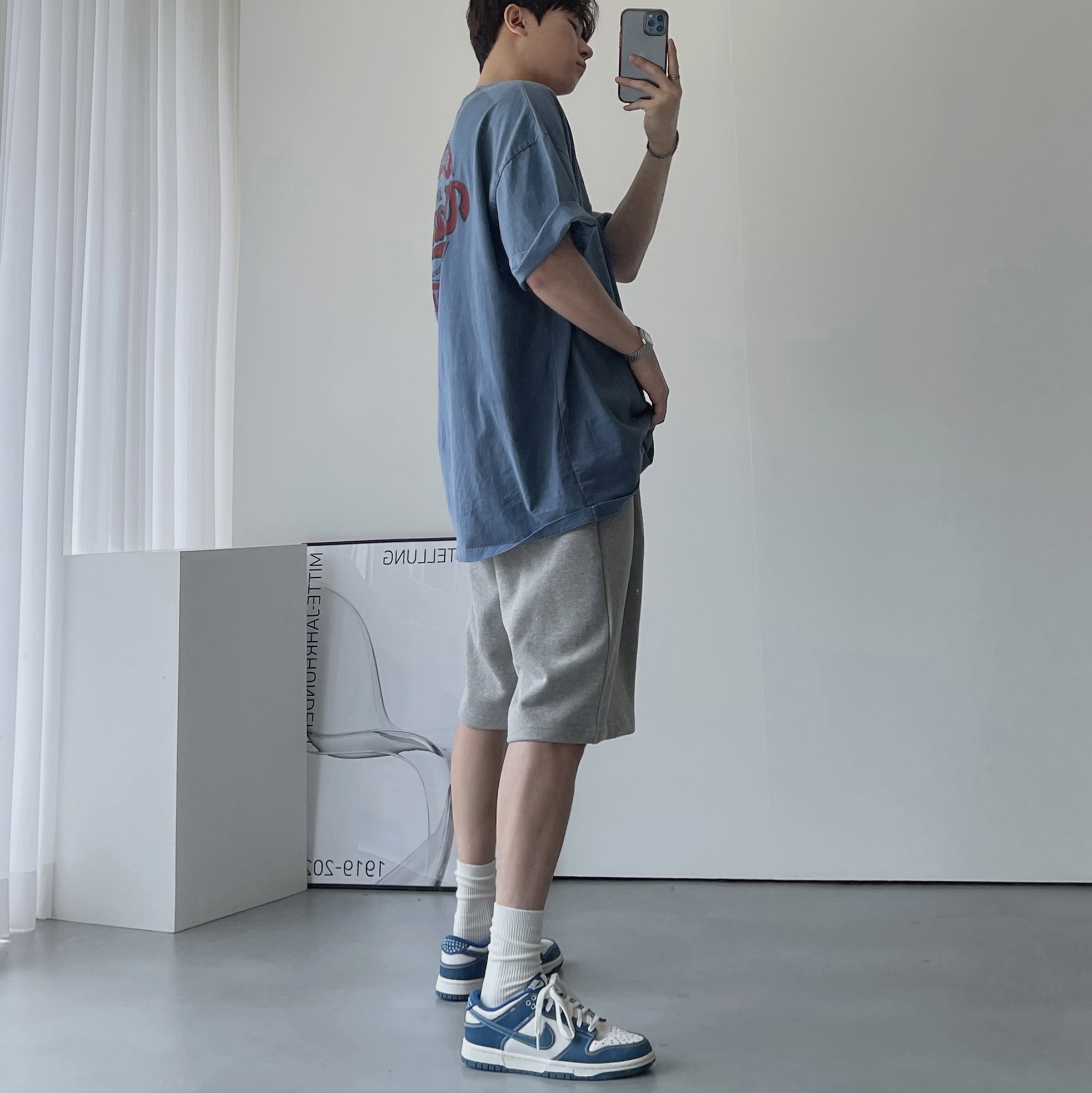 Nike Dunk Low Retro SE Industrial Blue 착용 스타일