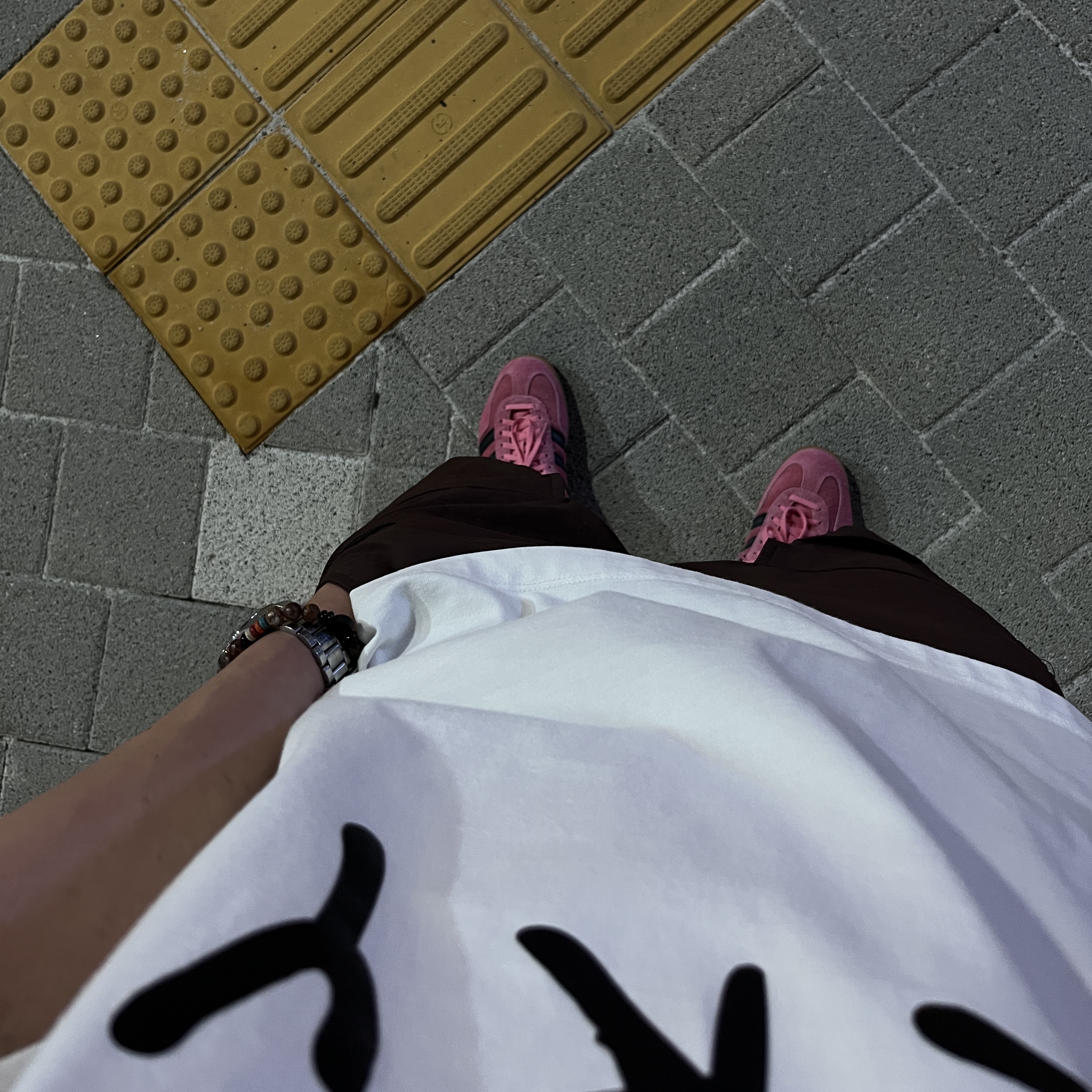 (W) Adidas Gazelle Indoor Bliss Pink 착용 스타일