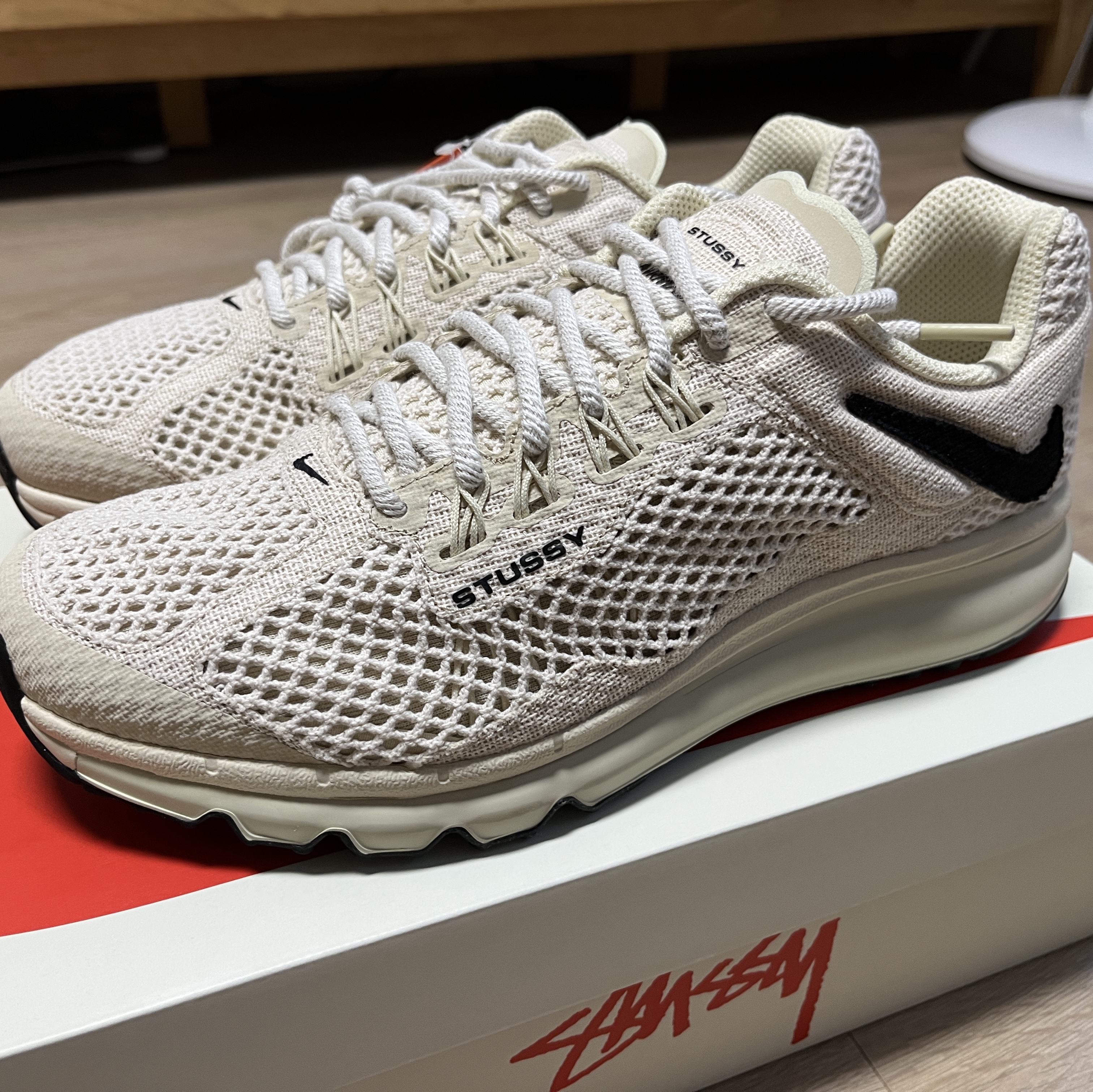 Nike x Stussy Air Max 2013 Fossil 착용 스타일 - 2