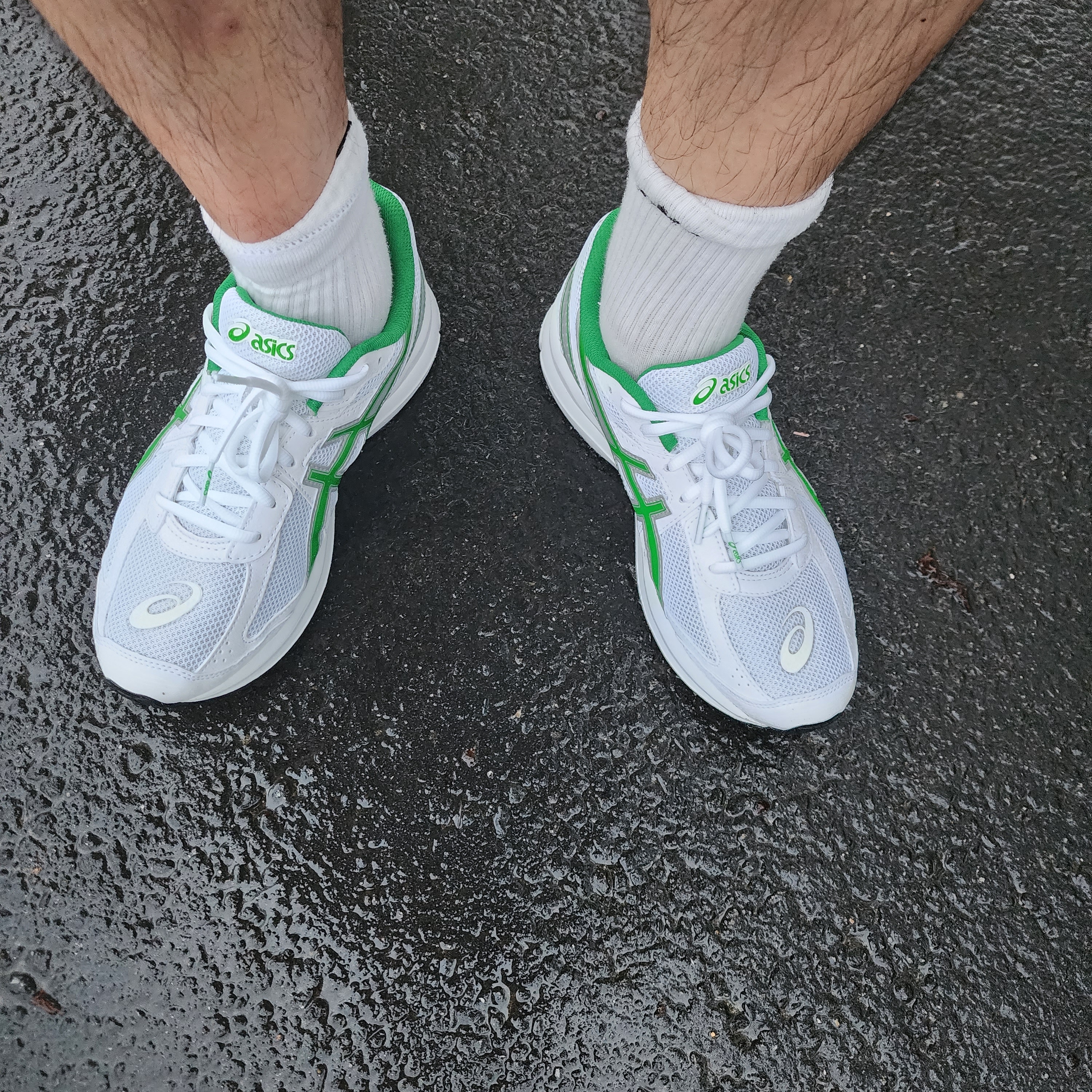 Asics Jog 100 S White Green - 2E Wide 착용 스타일