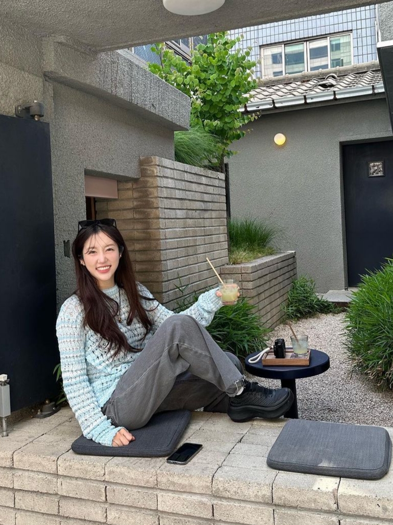 Salomon x Comme des Garcons Pulsar Platform Black 착용 스타일