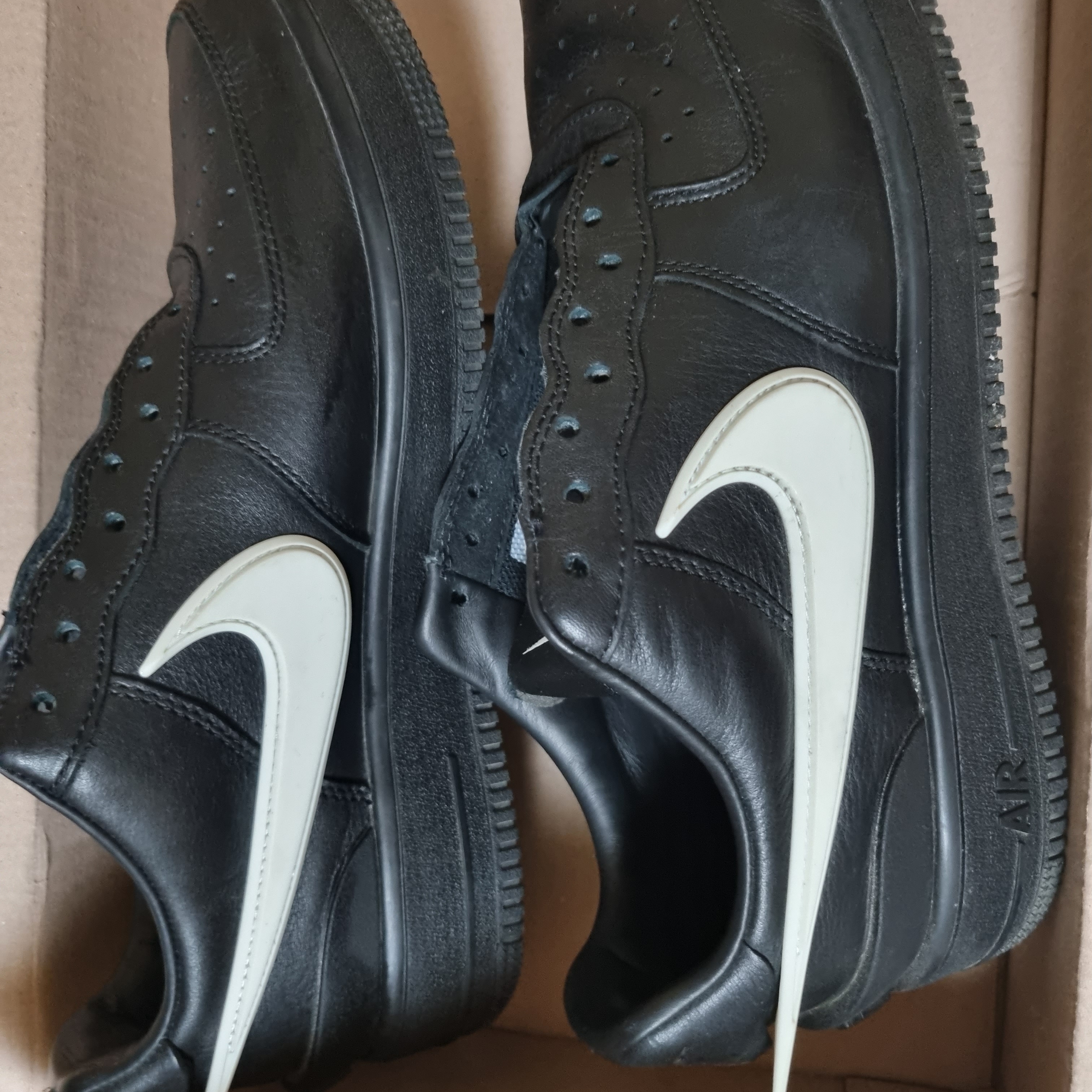 Nike x Ambush Air Force 1 Low SP Black 착용 스타일 - 1