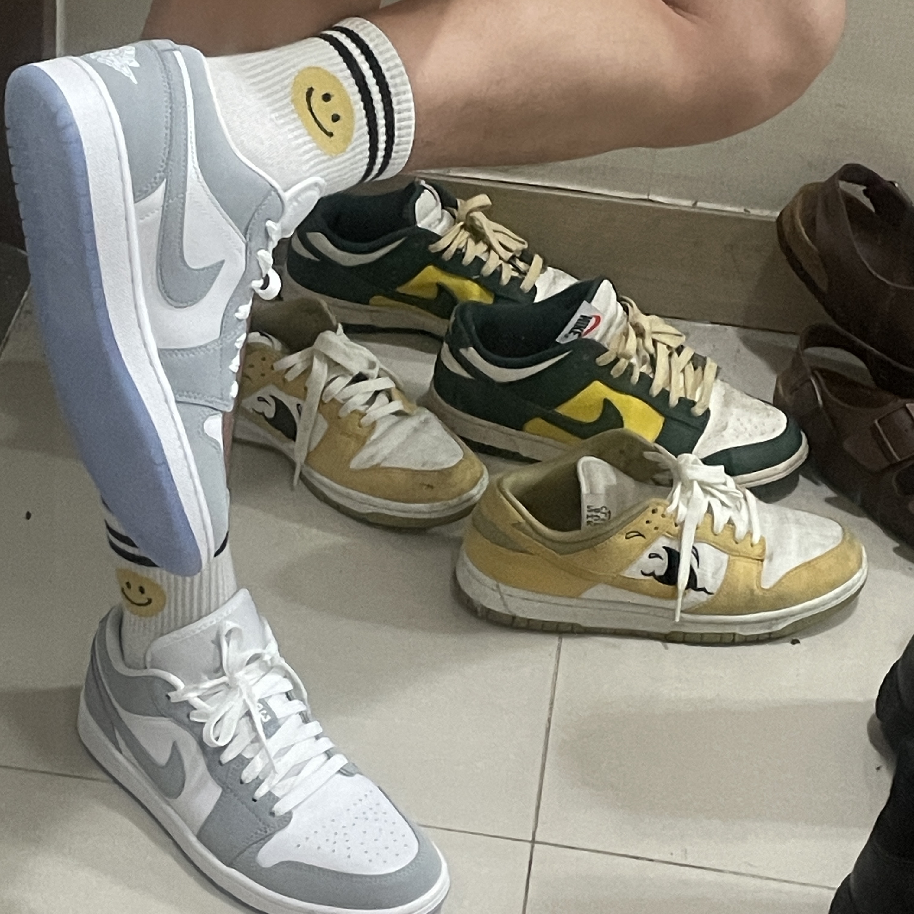 (W) Jordan 1 Low White Wolf Grey 착용 스타일 - 3