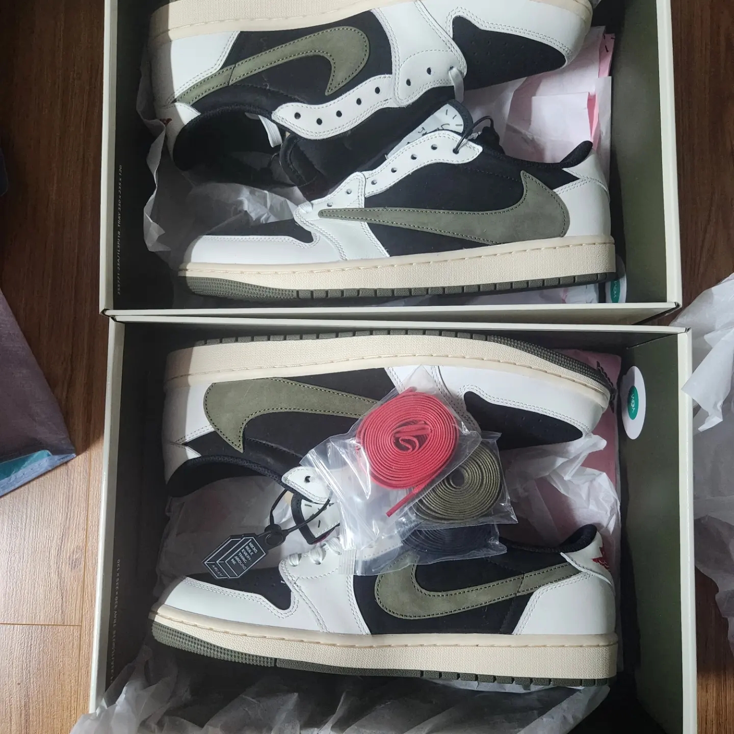 (W) Jordan 1 x Travis Scott Retro Low OG SP Medium Olive 착용 스타일