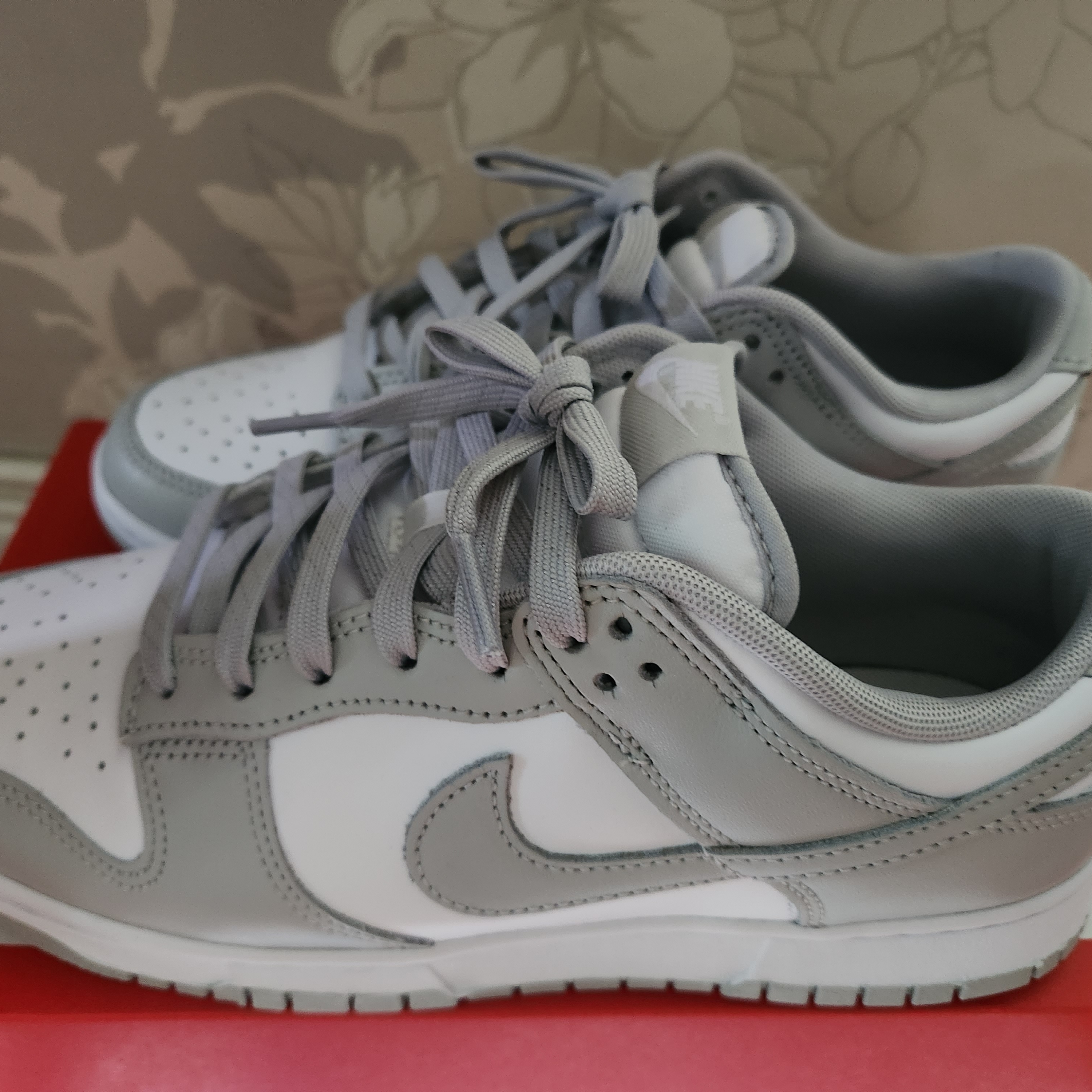 Nike Dunk Low Retro Grey Fog 착용 스타일