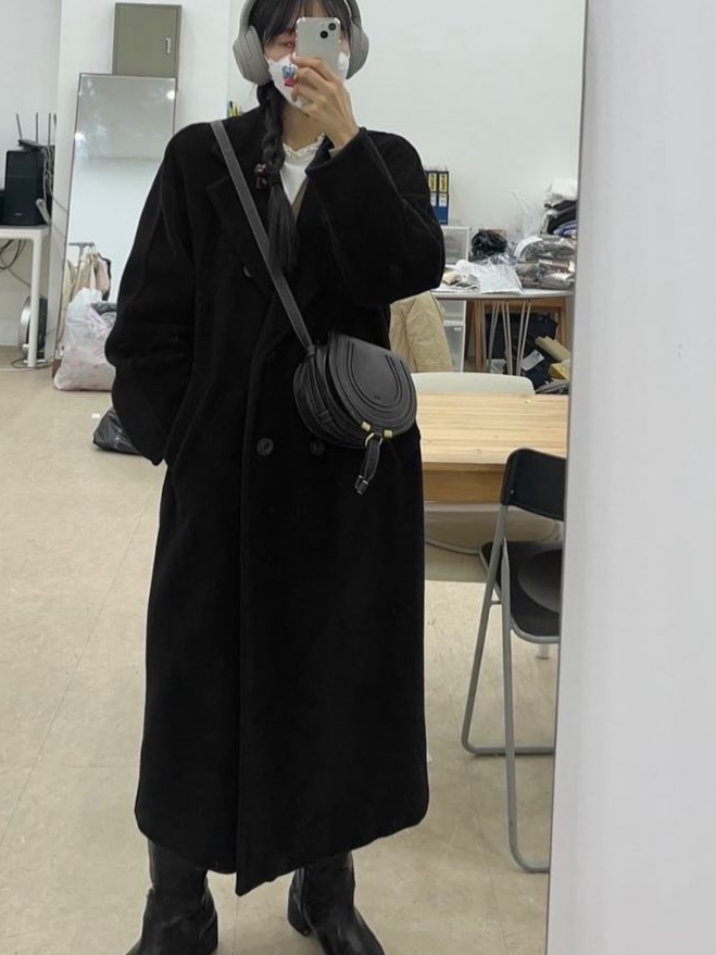Chloe Marcie Small Saddle Bag Black, Chloe Marcie Small Saddle Bag Tan 착용 스타일