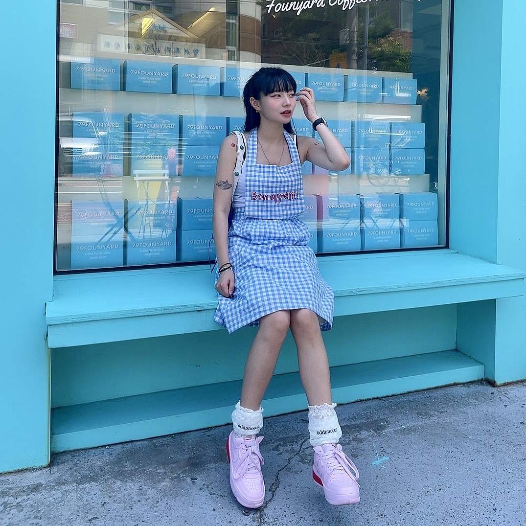 (W) Nike Air Force 1 Fontanka Pink Foam 착용 스타일 - 2