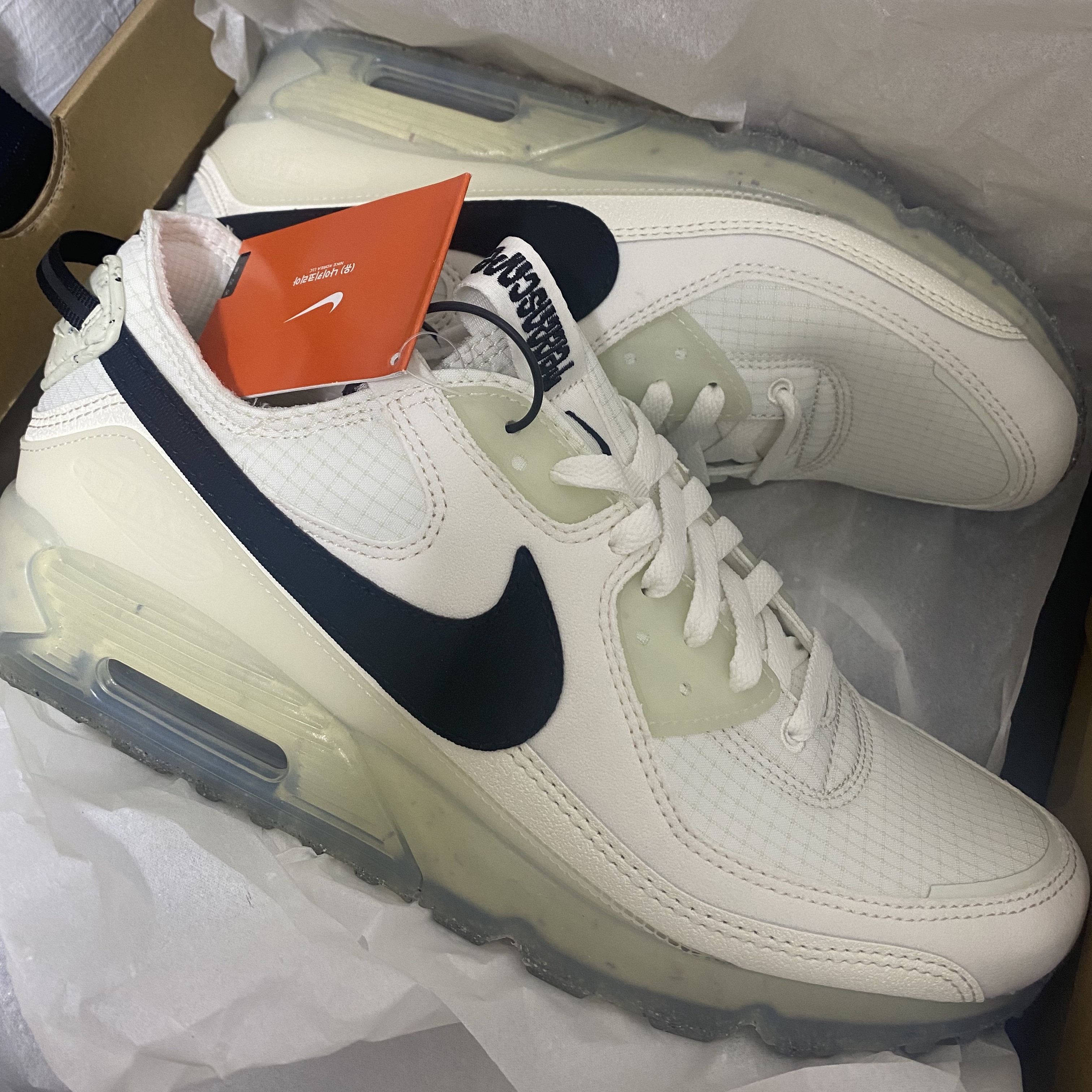 Nike Air Max Terrascape 90 Sail and Sea Glass 착용 스타일 - 1