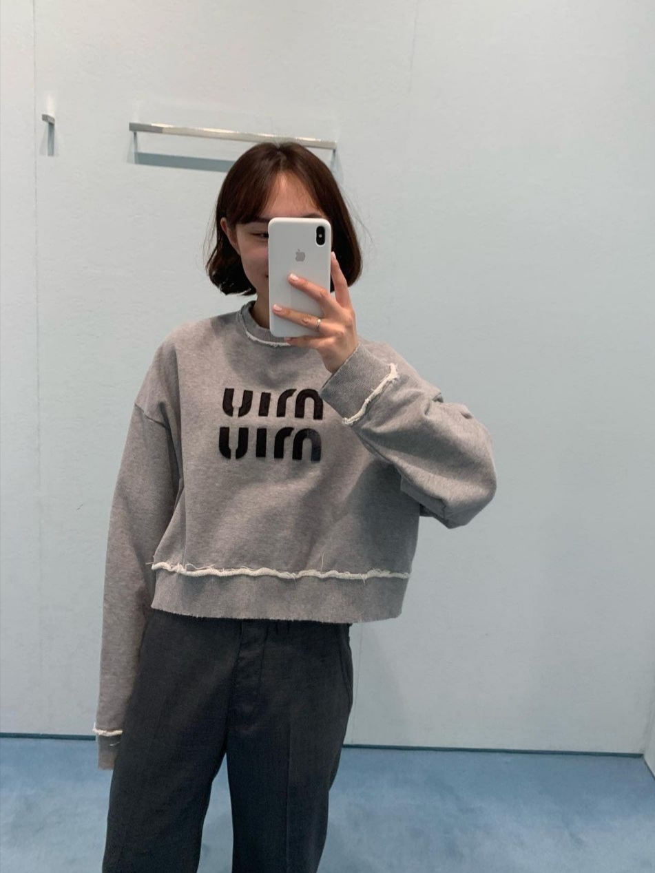 (W) Miu Miu Embroidered Cotton Sweatshirt White 착용 스타일