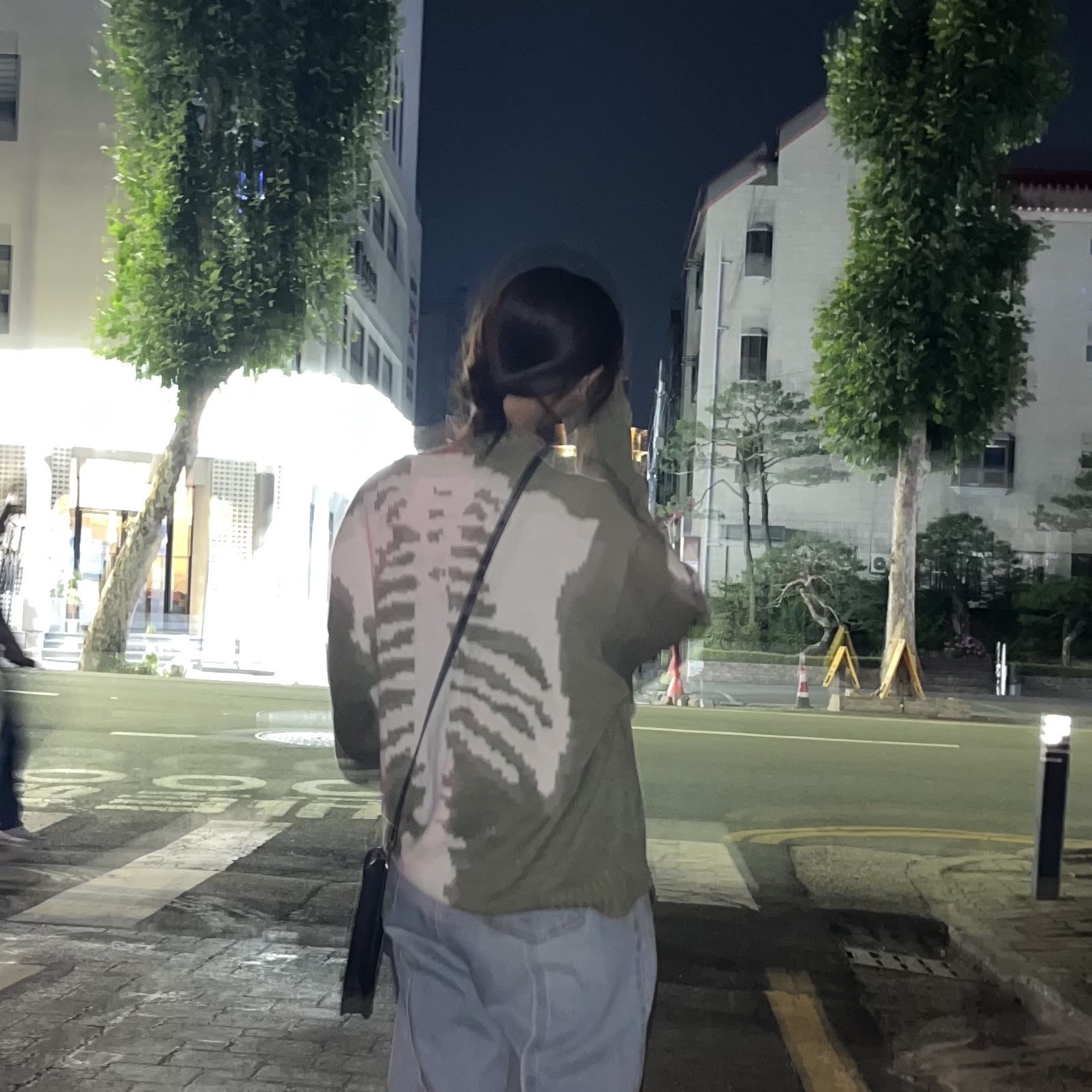 Kapital 5G Cotton Knit Bone Crewneck Sweater Khaki 착용 스타일 - 1