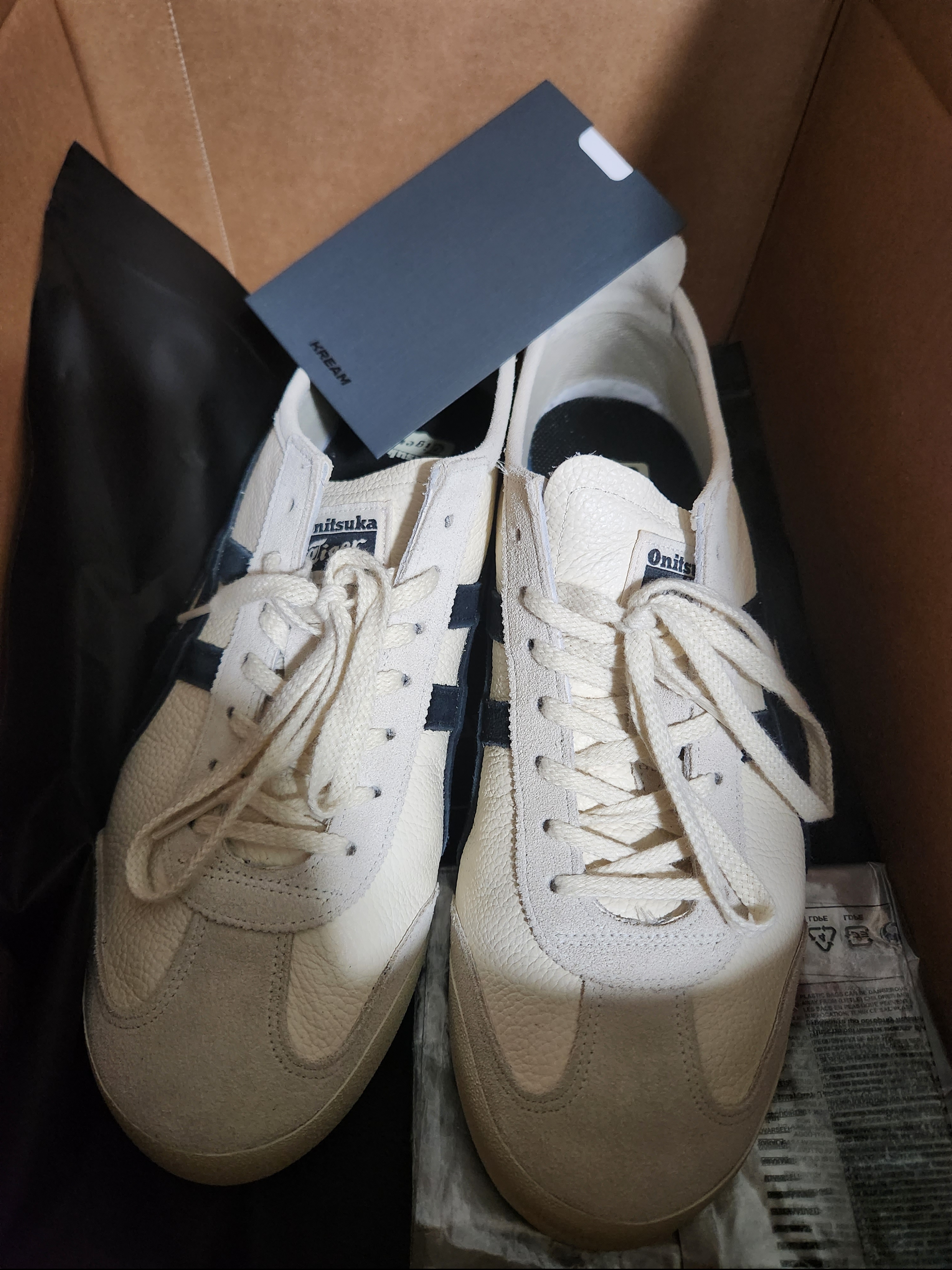 Onitsuka Tiger Mexico 66 Vintage White Black 착용 스타일