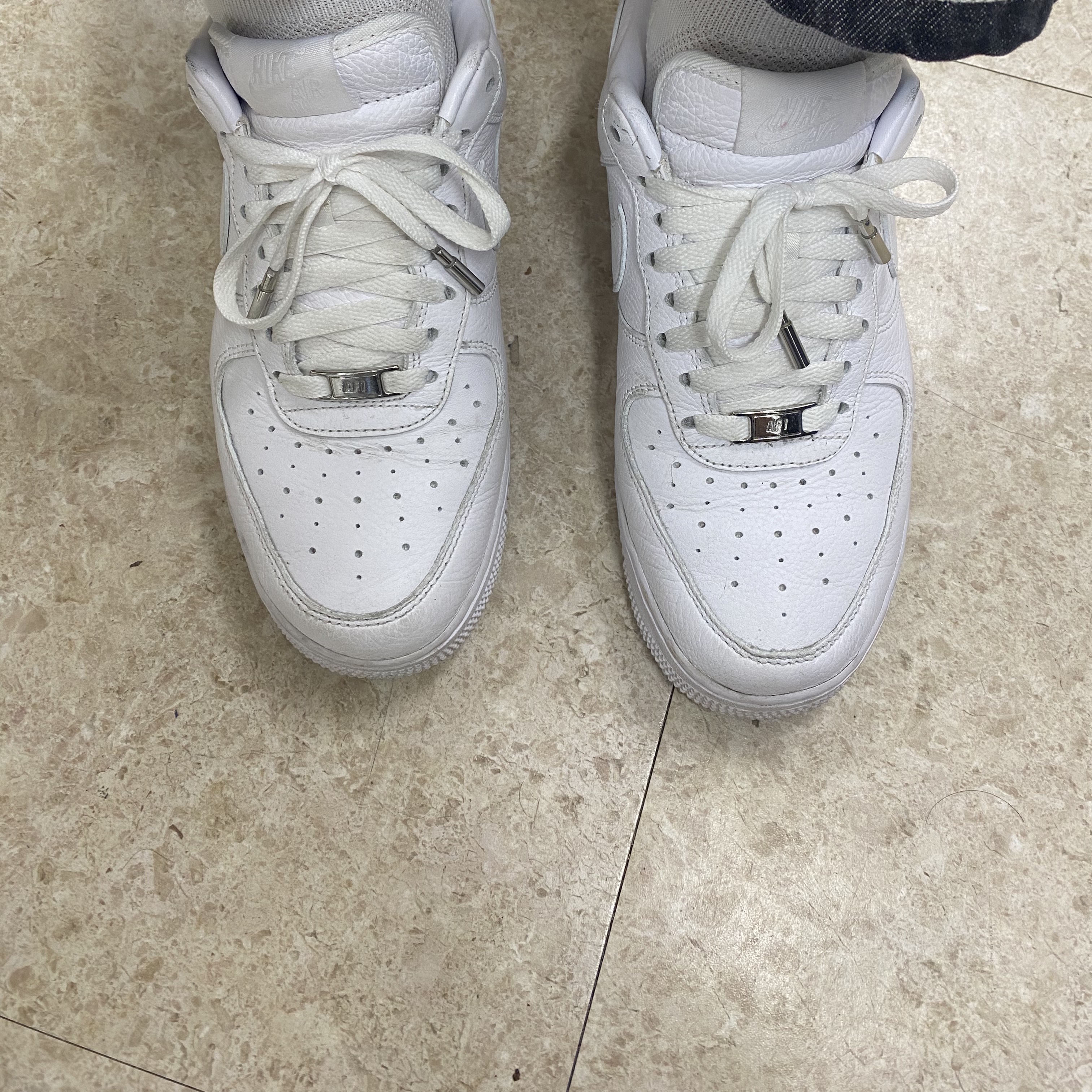 Nike x Drake Nocta Air Force 1 Low SP Certified Lover Boy White 착용 스타일
