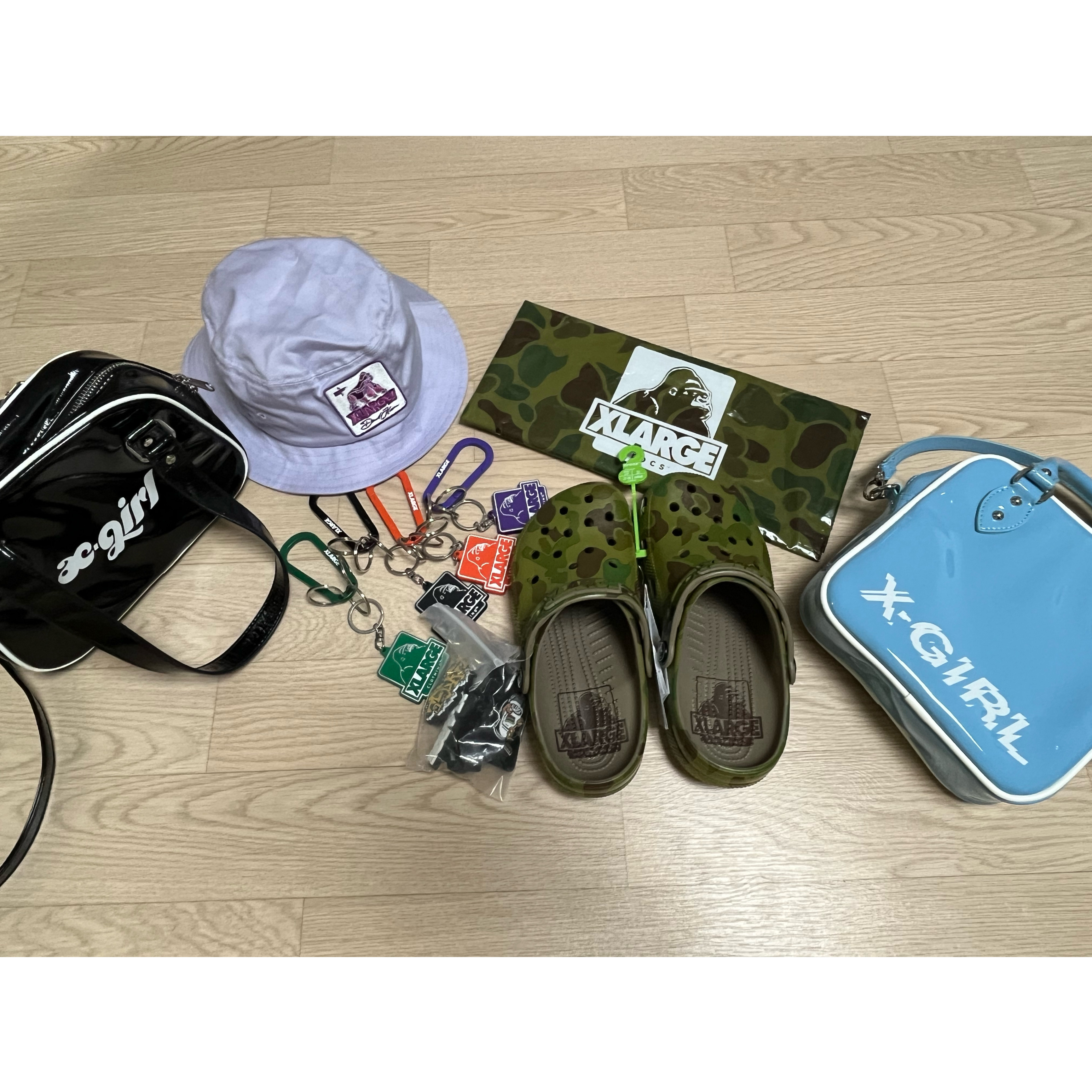Crocs x XLarge Classic Clog Camo 착용 스타일 - 2