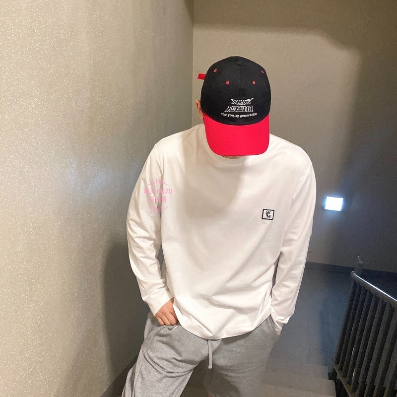 Wooyoungmi Cotton Long Sleeve Back Logo T-Shirt White - 22FW 착용 스타일 - 2