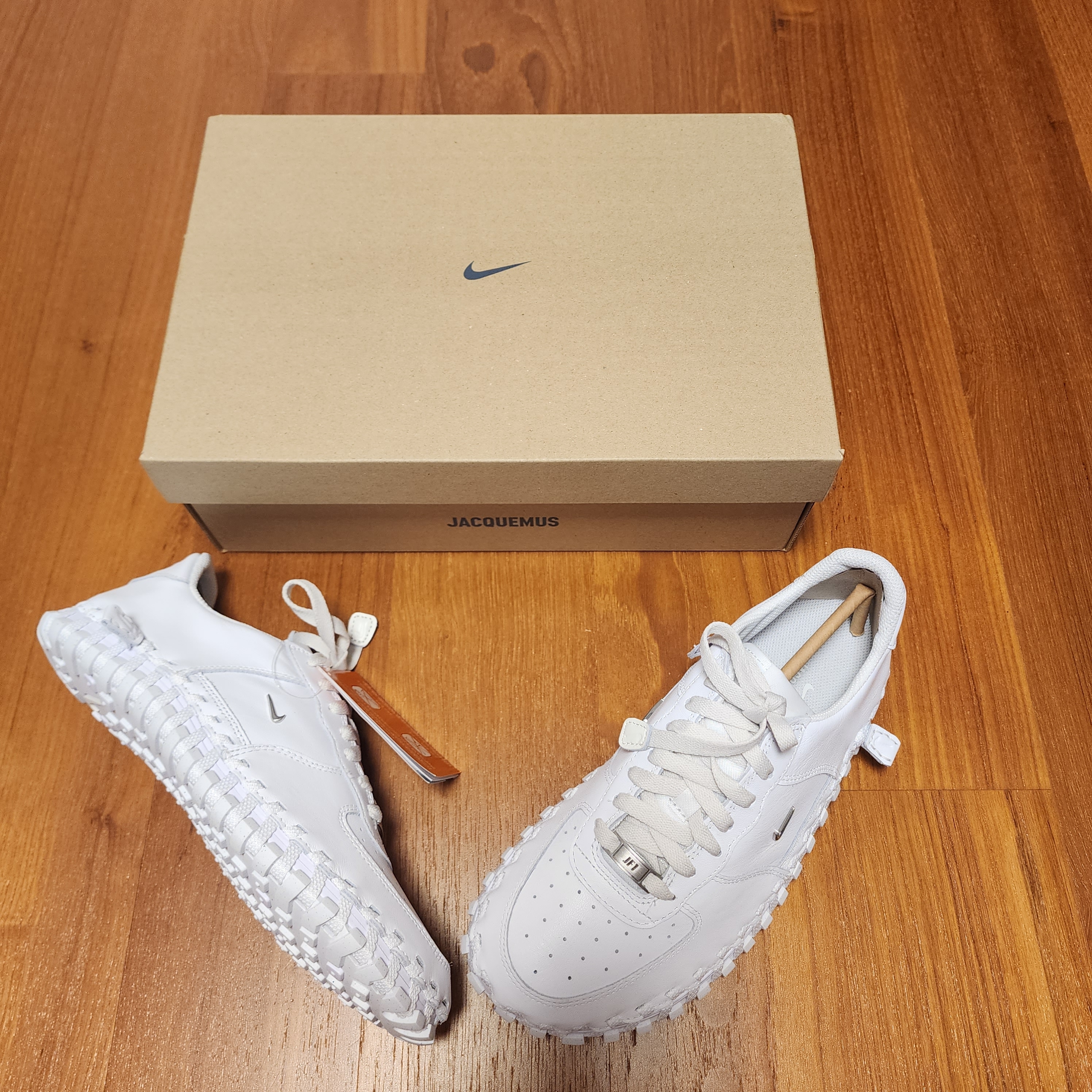 Nike x Jacquemus J Force 1 Low LX SP White 착용 스타일 - 2