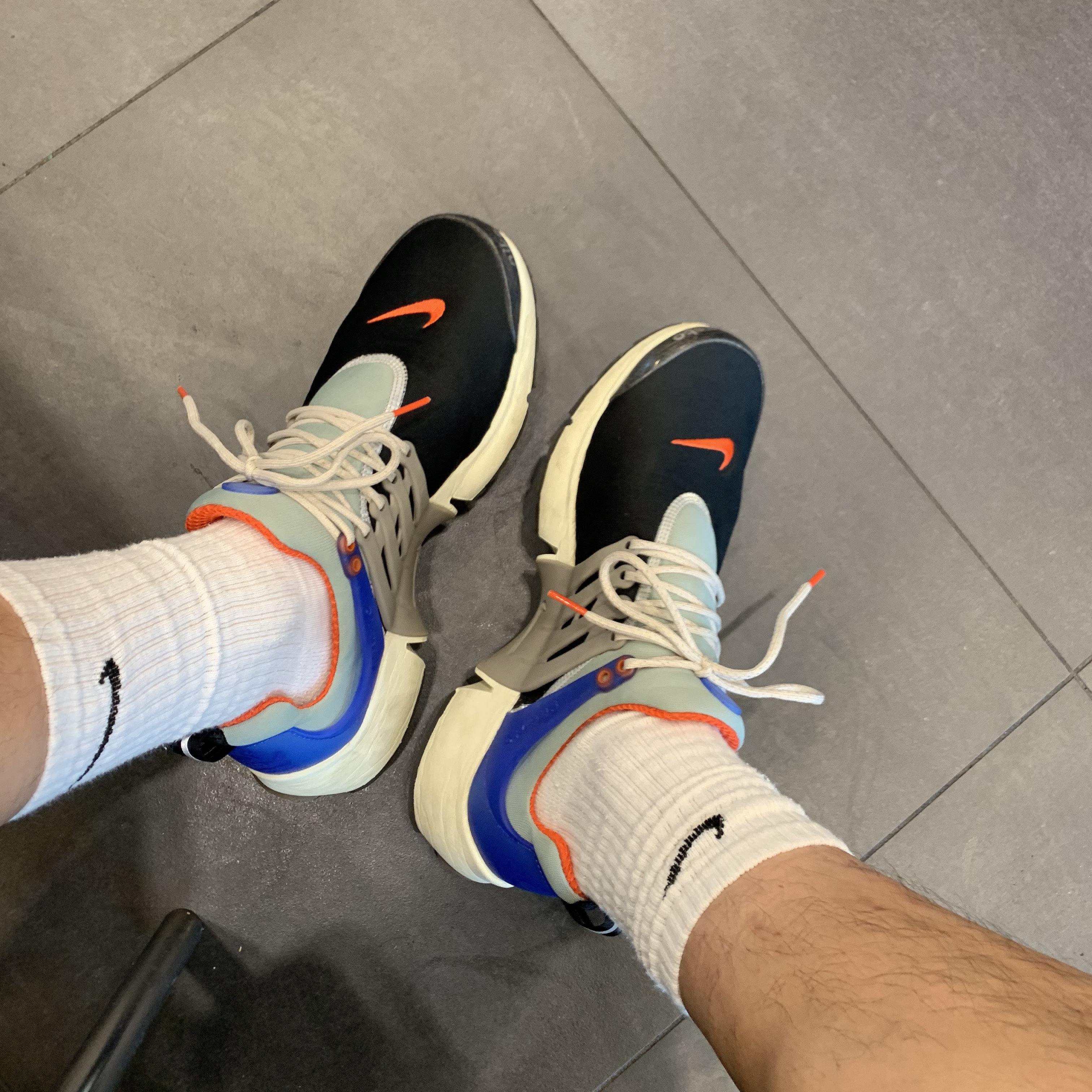 Nike Air Presto PRM Shoe Shop 착용 스타일