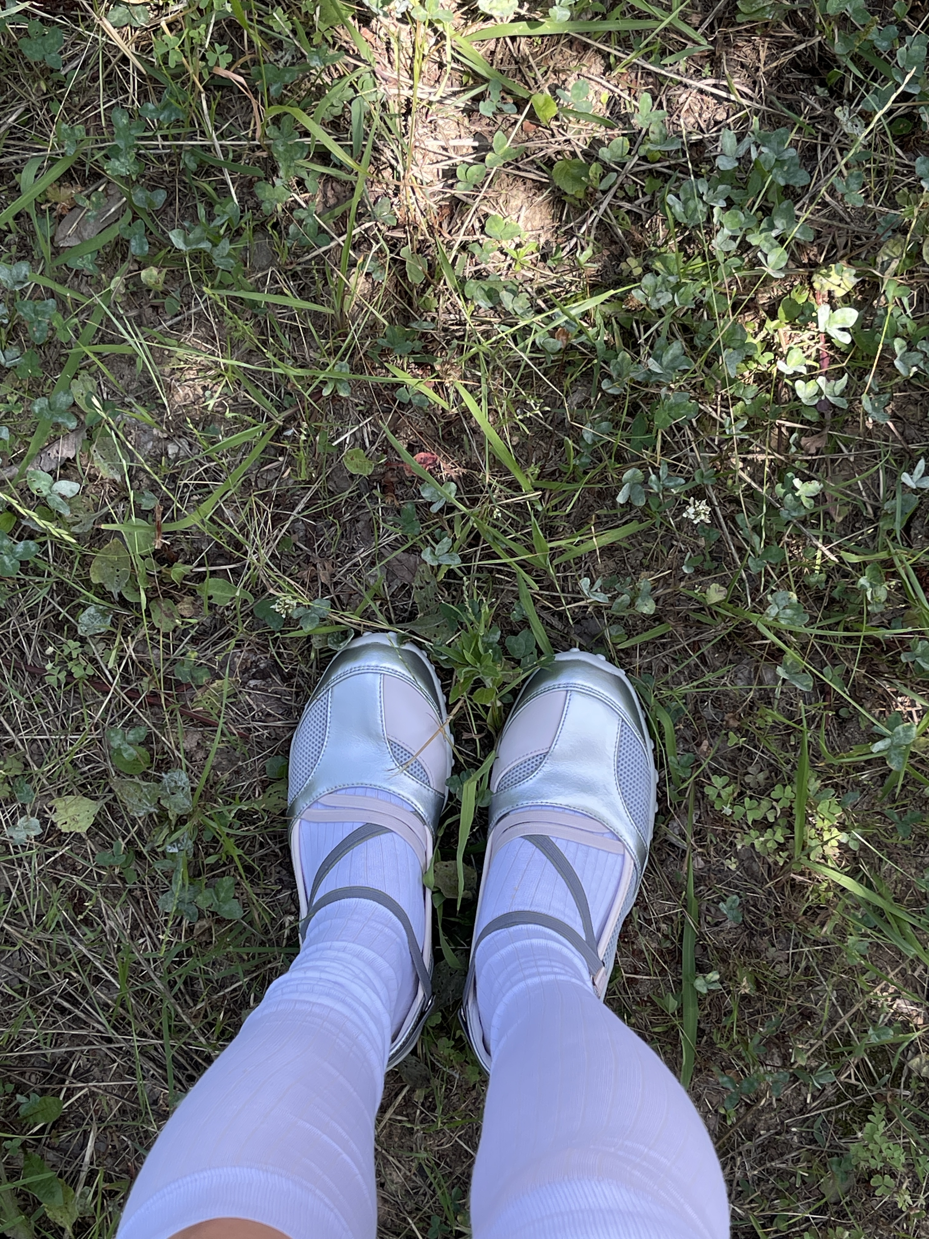 (W) Matin Kim Over Knee Socks White 착용 스타일 - 3