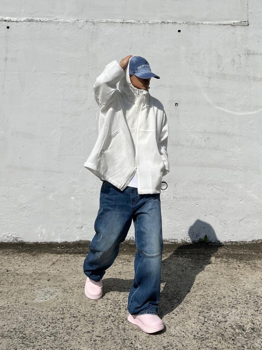The Museum Visitor Wire Ball Cap Washed Blue 착용 스타일