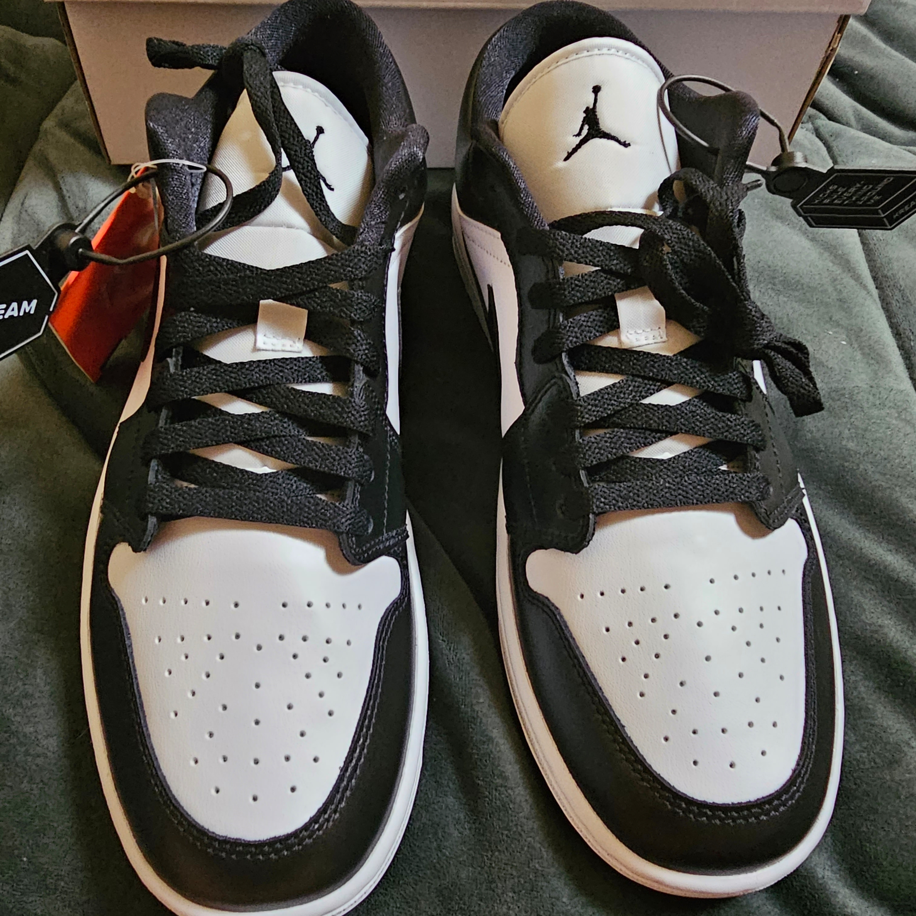 (W) Jordan 1 Low Black and White 착용 스타일 - 4