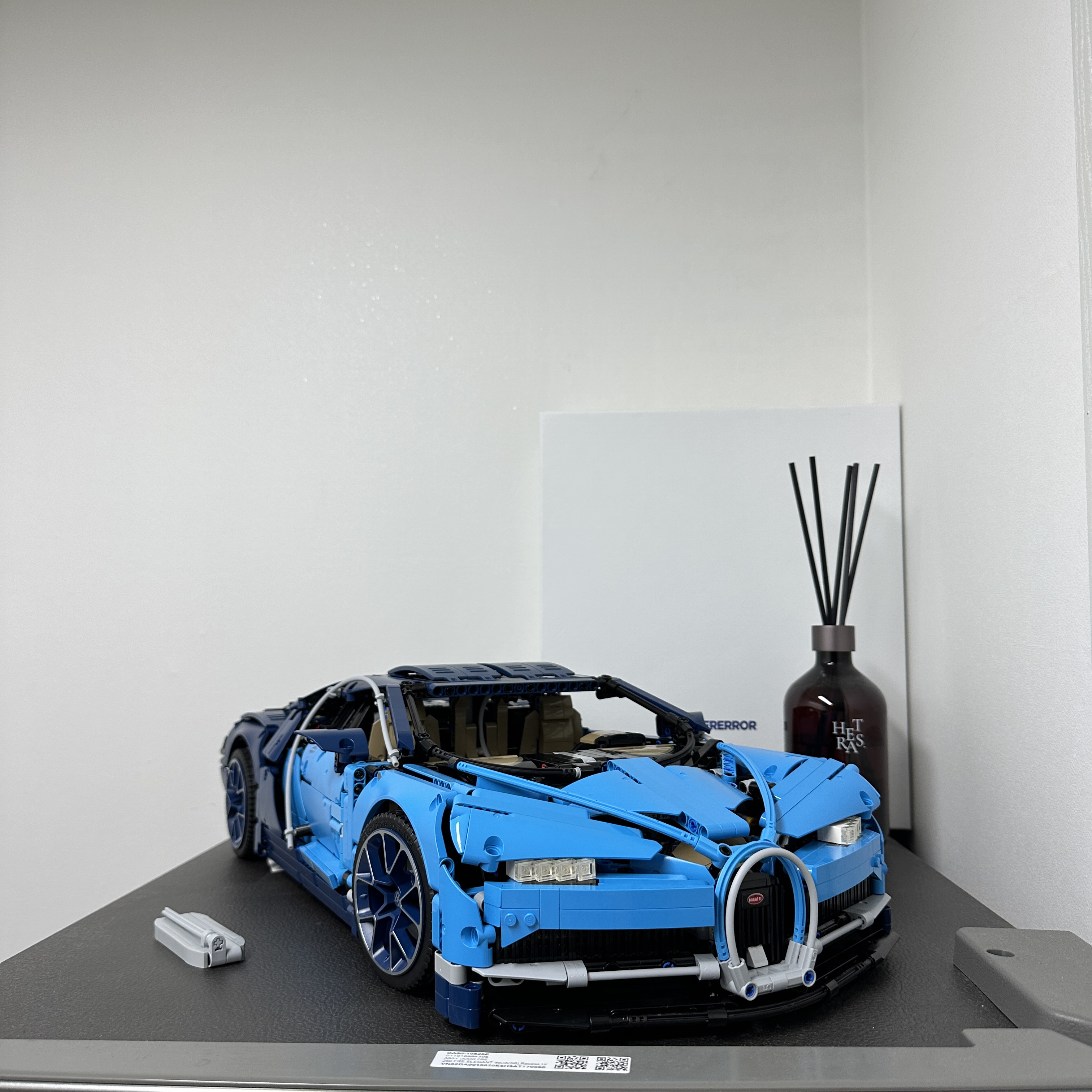 Lego Bugatti Chiron 착용 스타일