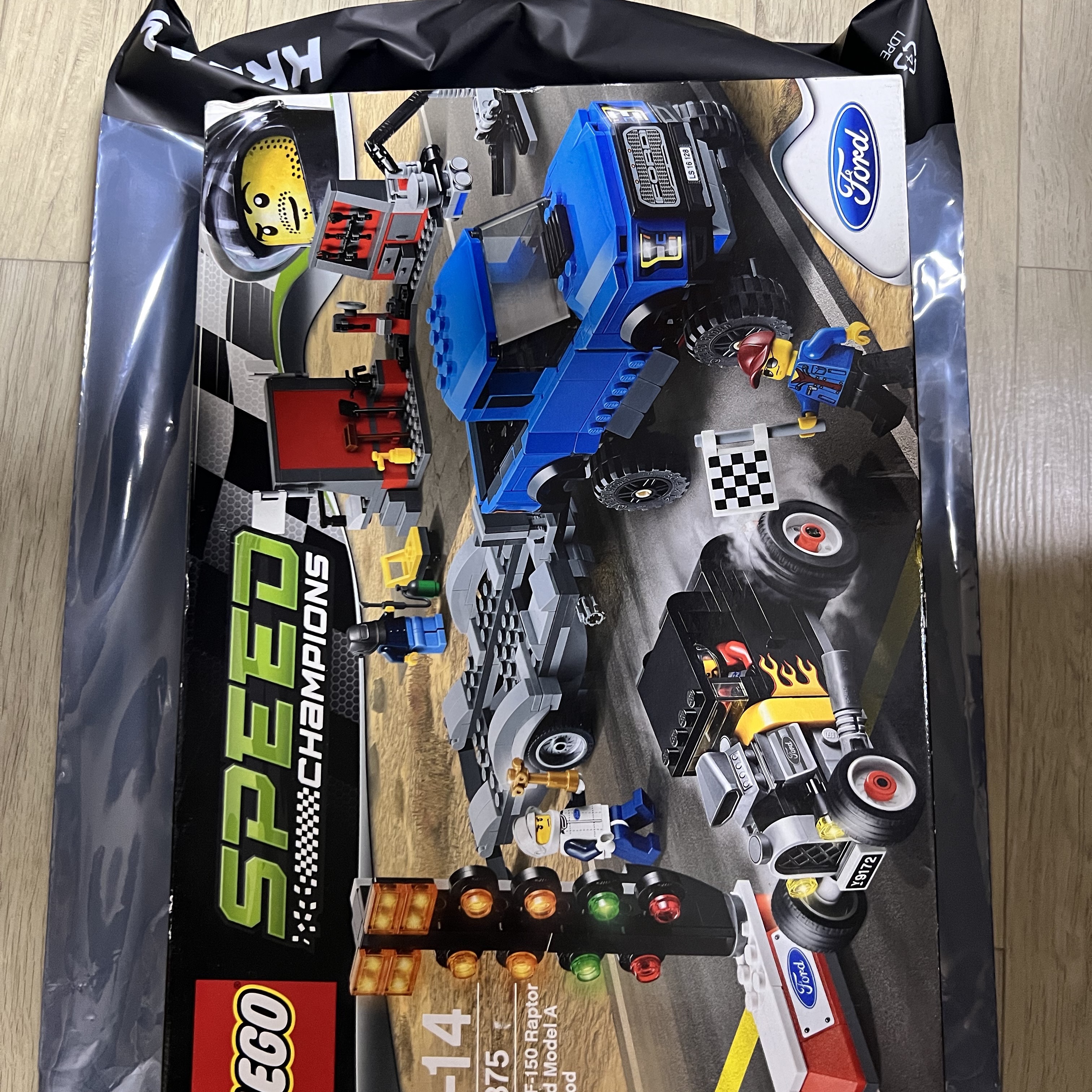 Lego Ford F-150 Raptor & Ford Model A Hot Rod 착용 스타일 - 1