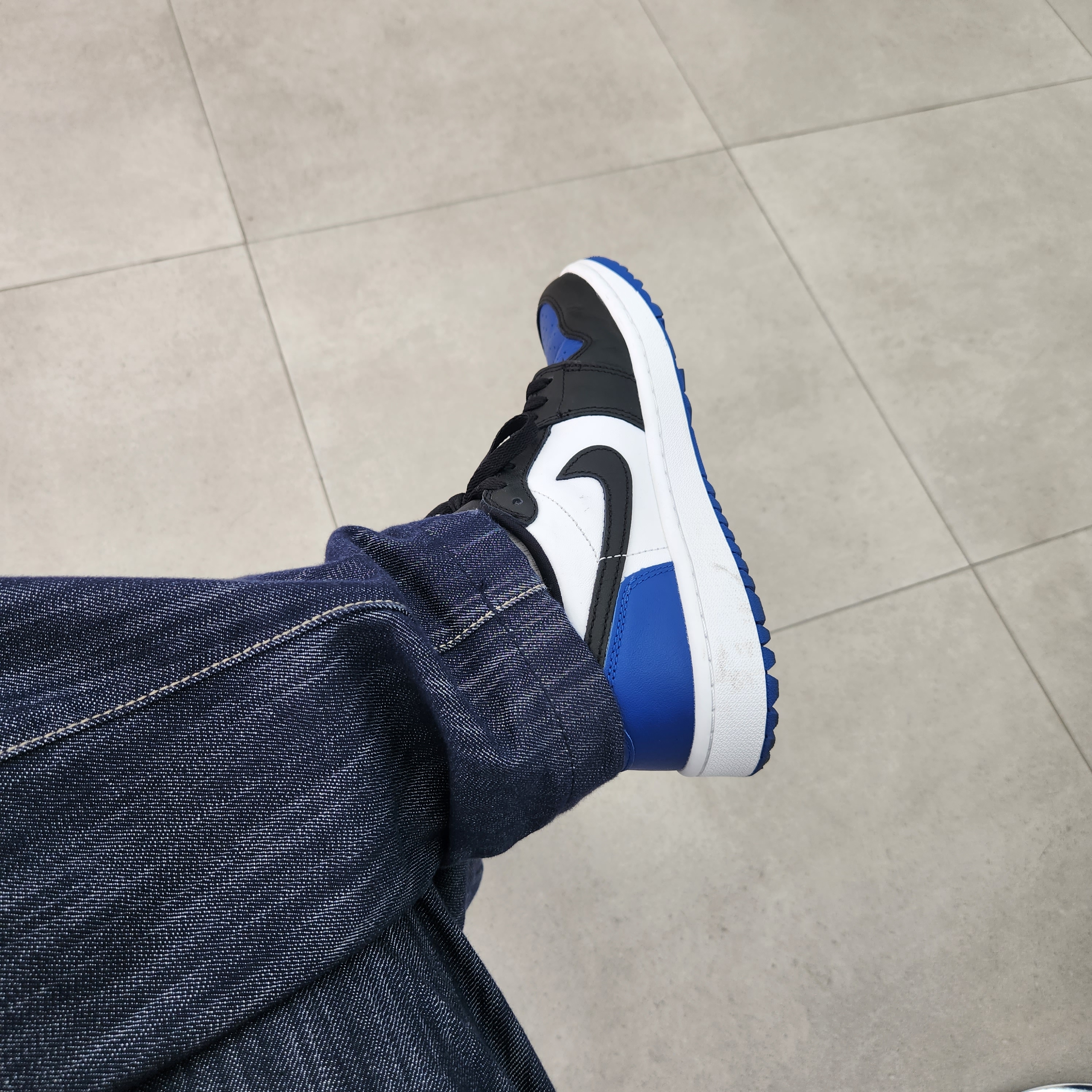 Jordan 1 Low Golf Sport Royal 착용 스타일