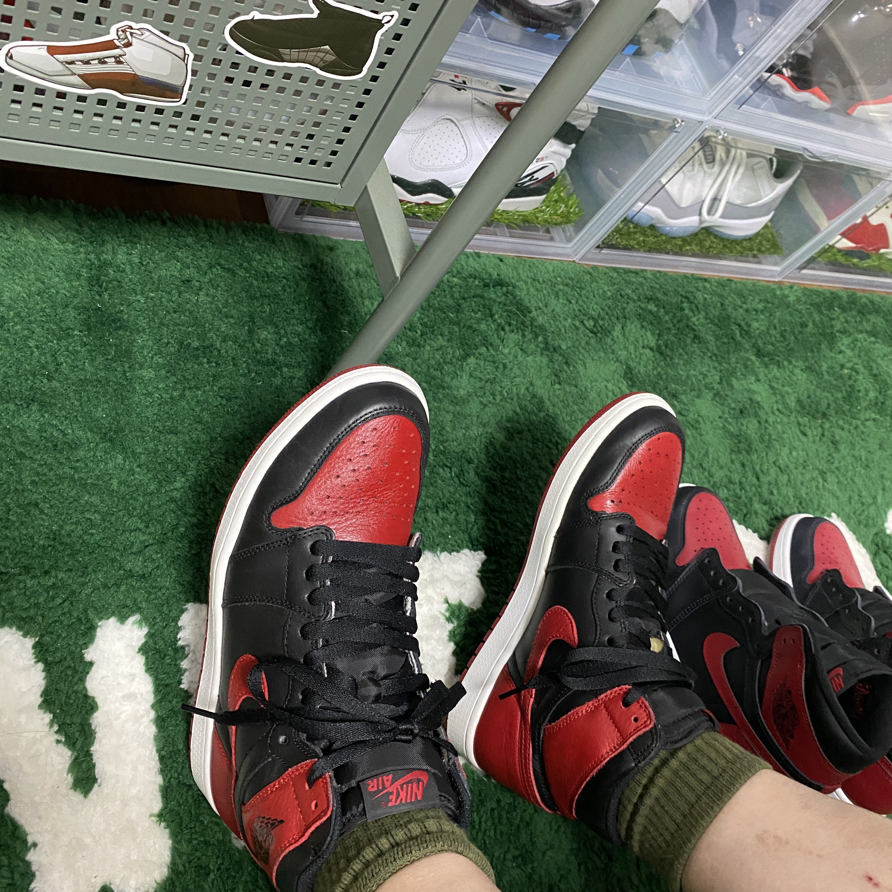 Jordan 1 Retro High OG Bred Banned 2016 착용 스타일 - 2