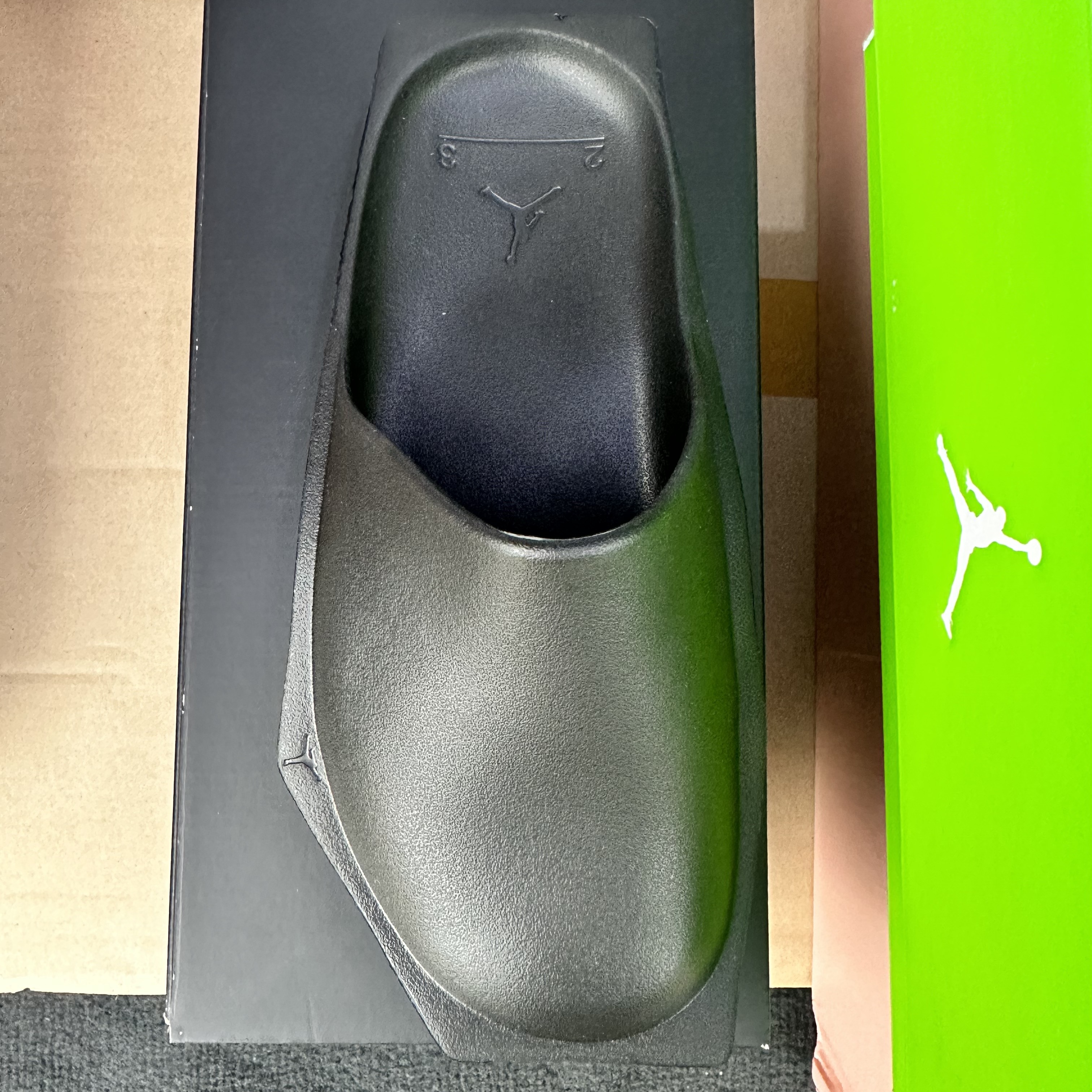 (W) Jordan Hex Mule SP Black, (W) Jordan Hex Slide Pistachio Frost 착용 스타일 - 1