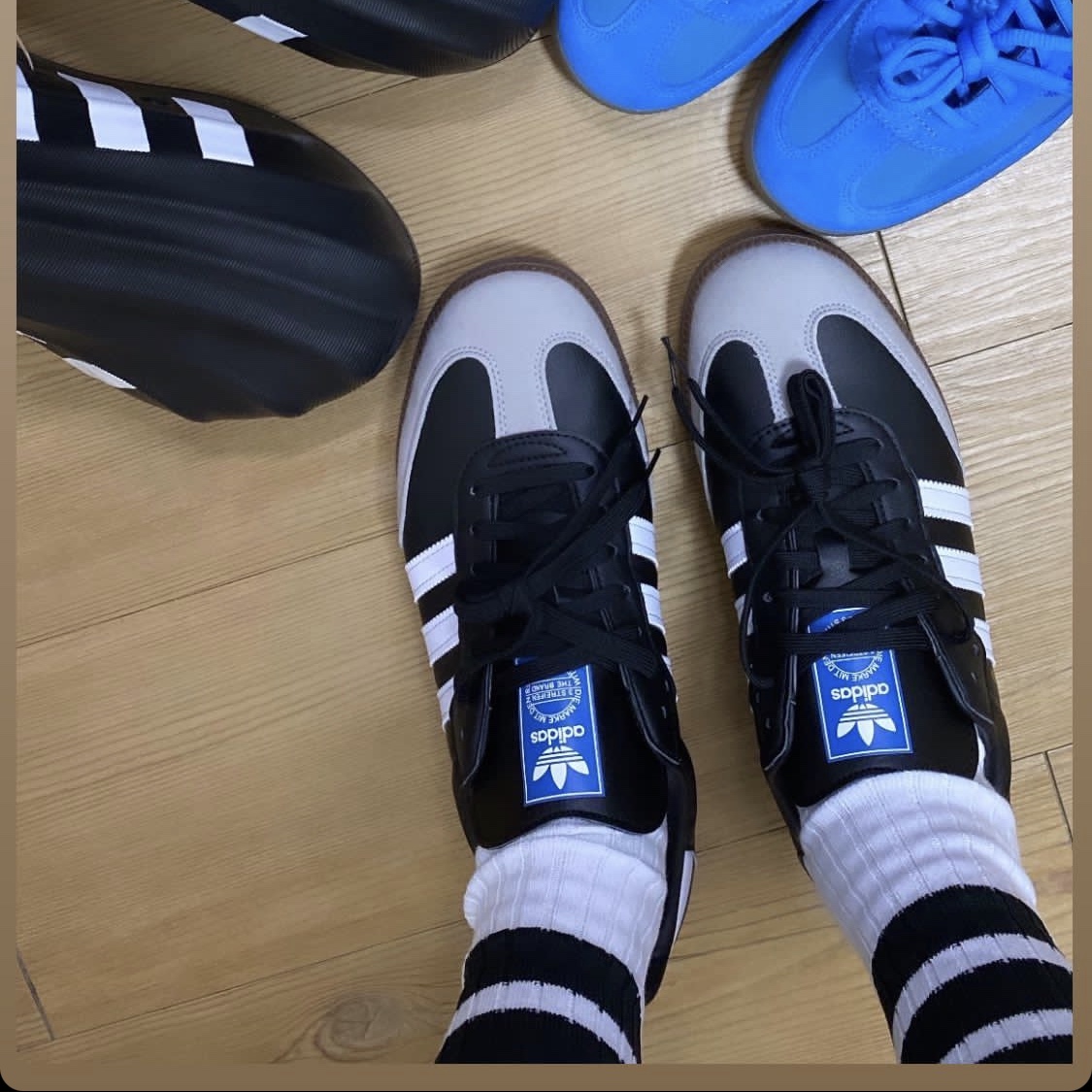 Adidas Samba Vegan Black White 착용 스타일