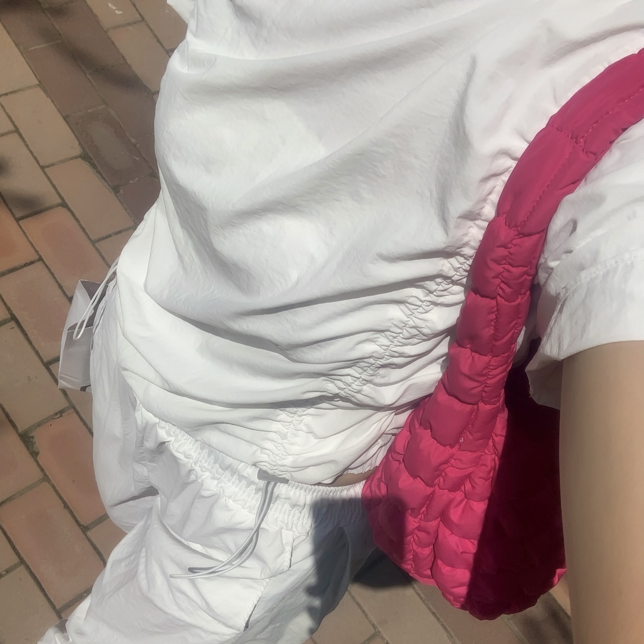 COS Quilted Mini Bag Pink 착용 스타일