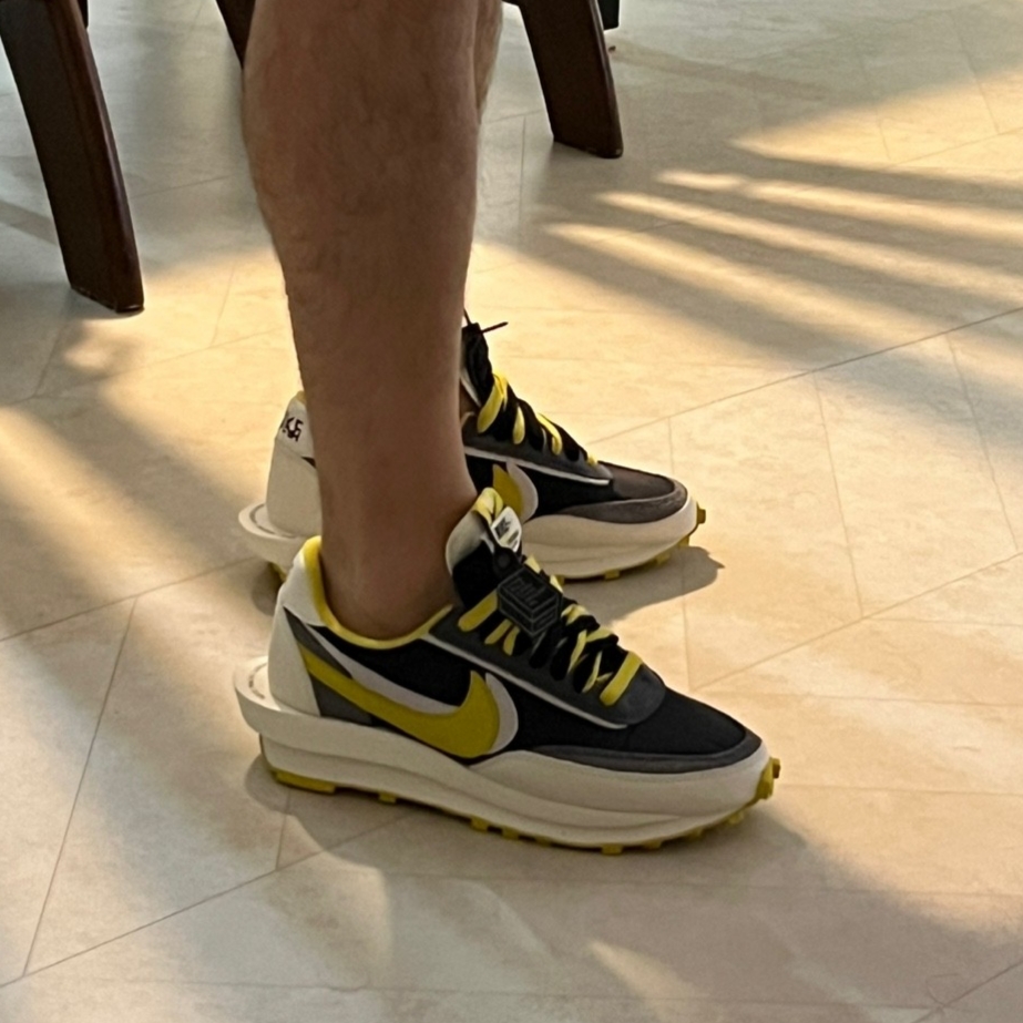 Nike x Sacai x Undercover LDWaffle Black Bright Citron 착용 스타일 - 1